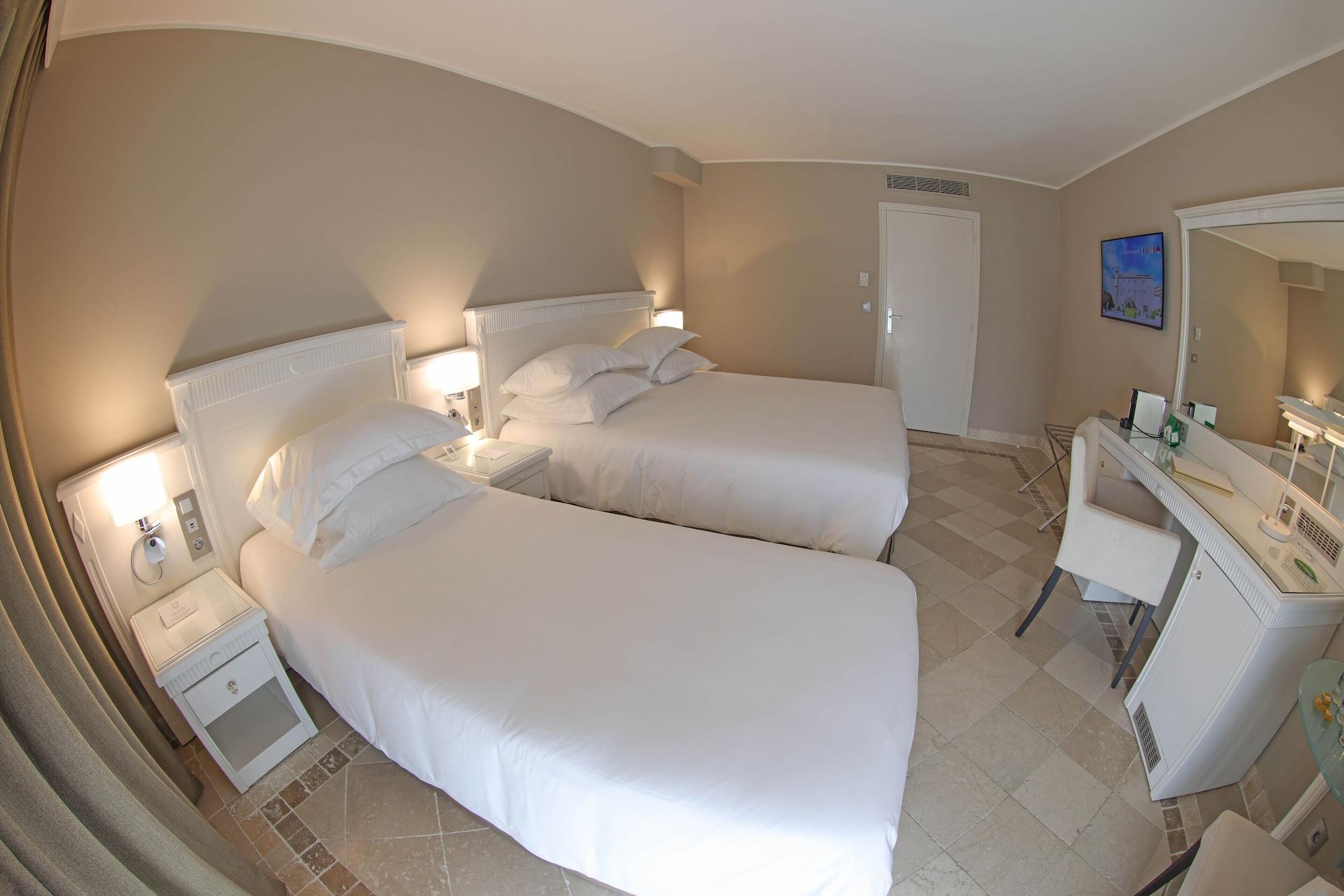 Triple Deluxe Sea View