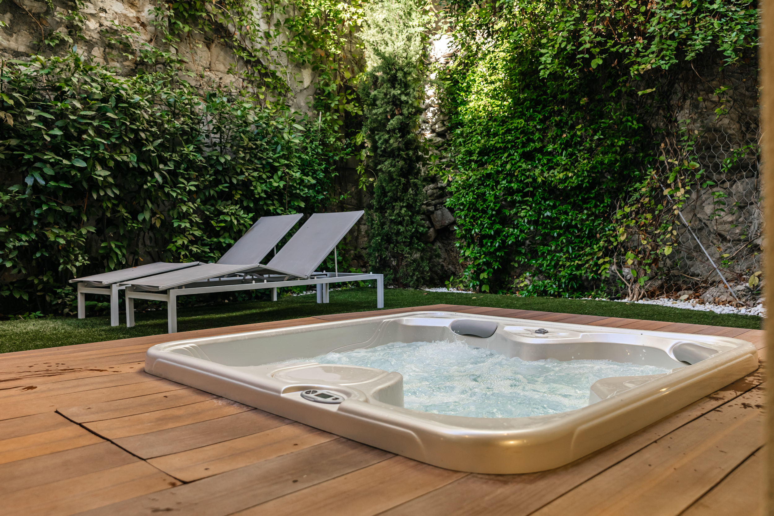 Suite King Bed One Bedroom 