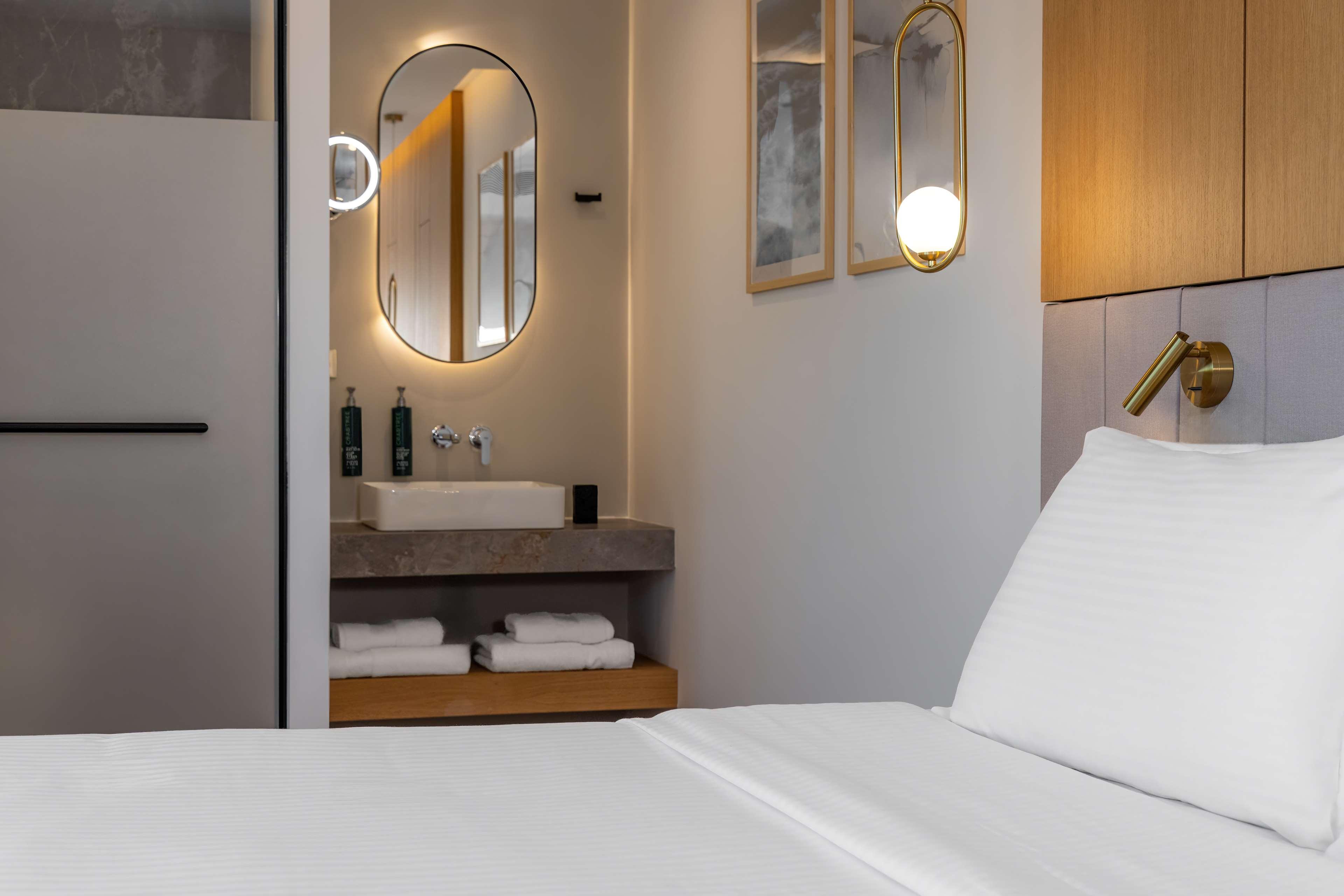 Double Deluxe with Views