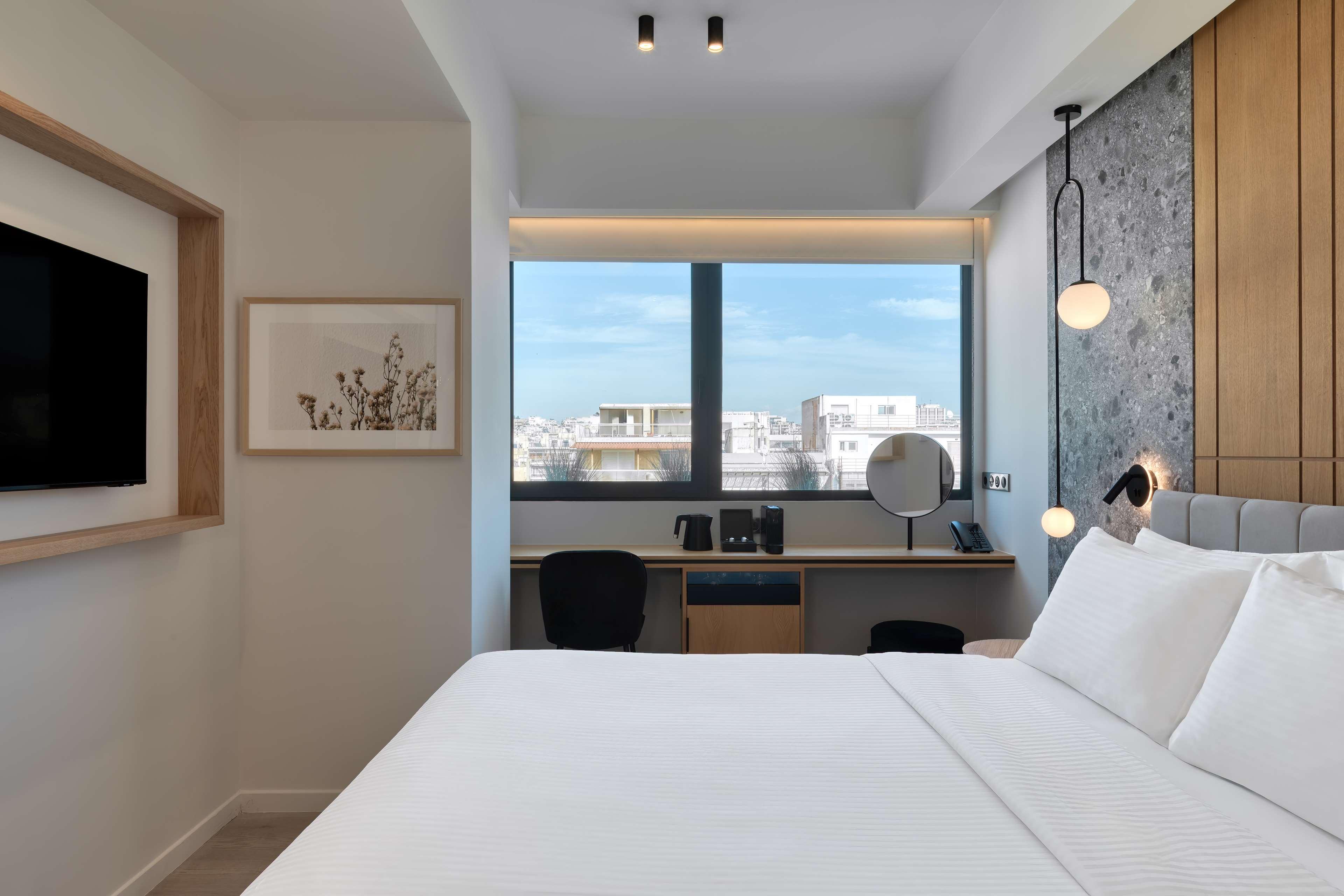 Double Queen Size Bed