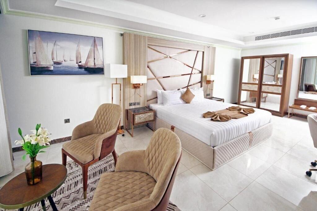 Suite Three Bedrooms