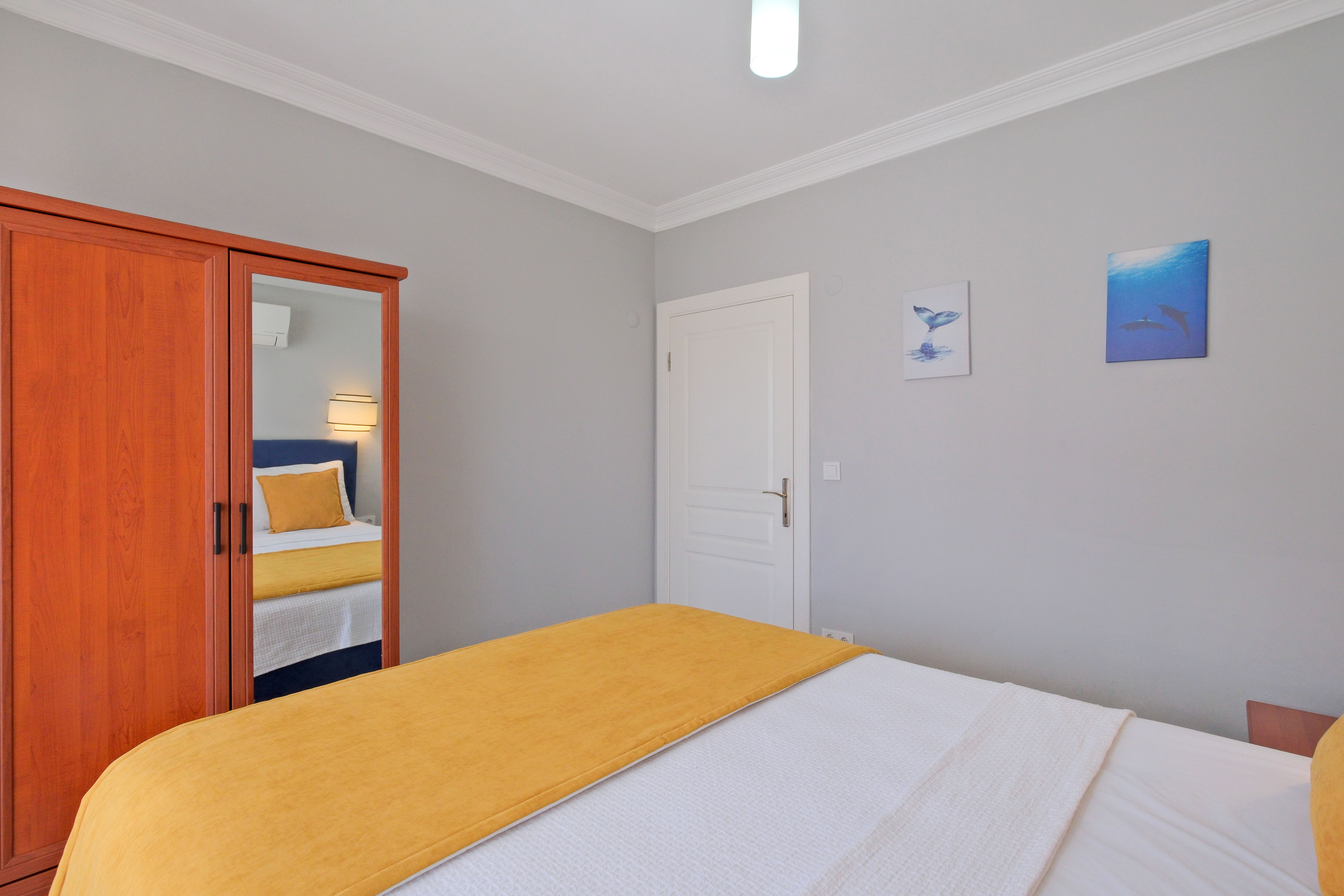 Apartment Three Bedrooms with Views