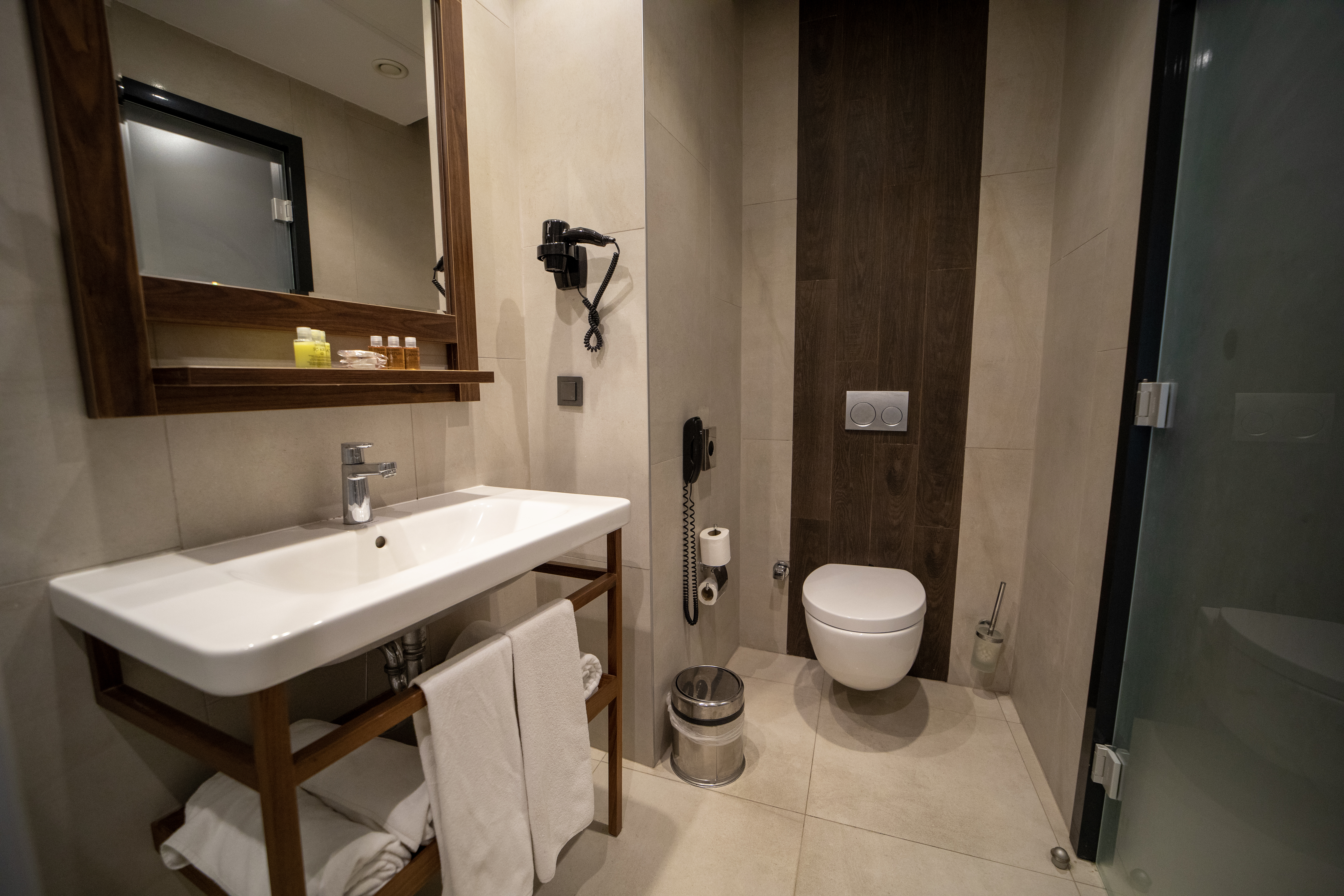 Double or Twin Superior