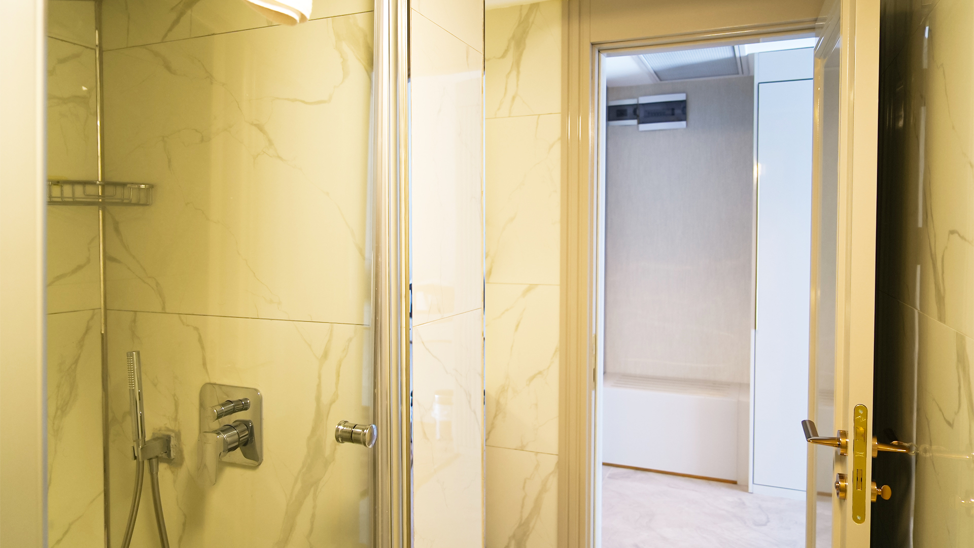 Family Room Deluxe One Bedroom