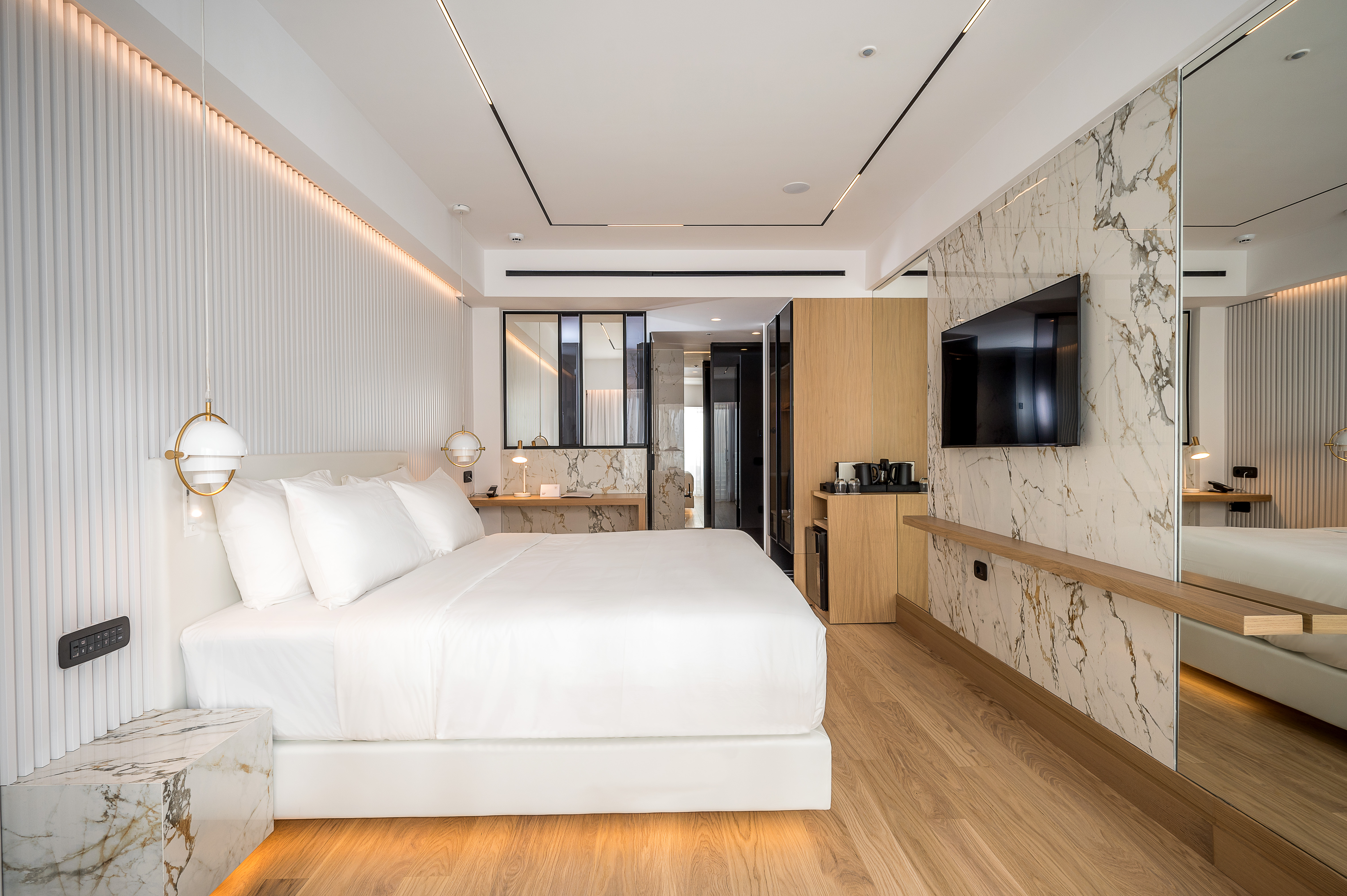 Double or Twin Deluxe