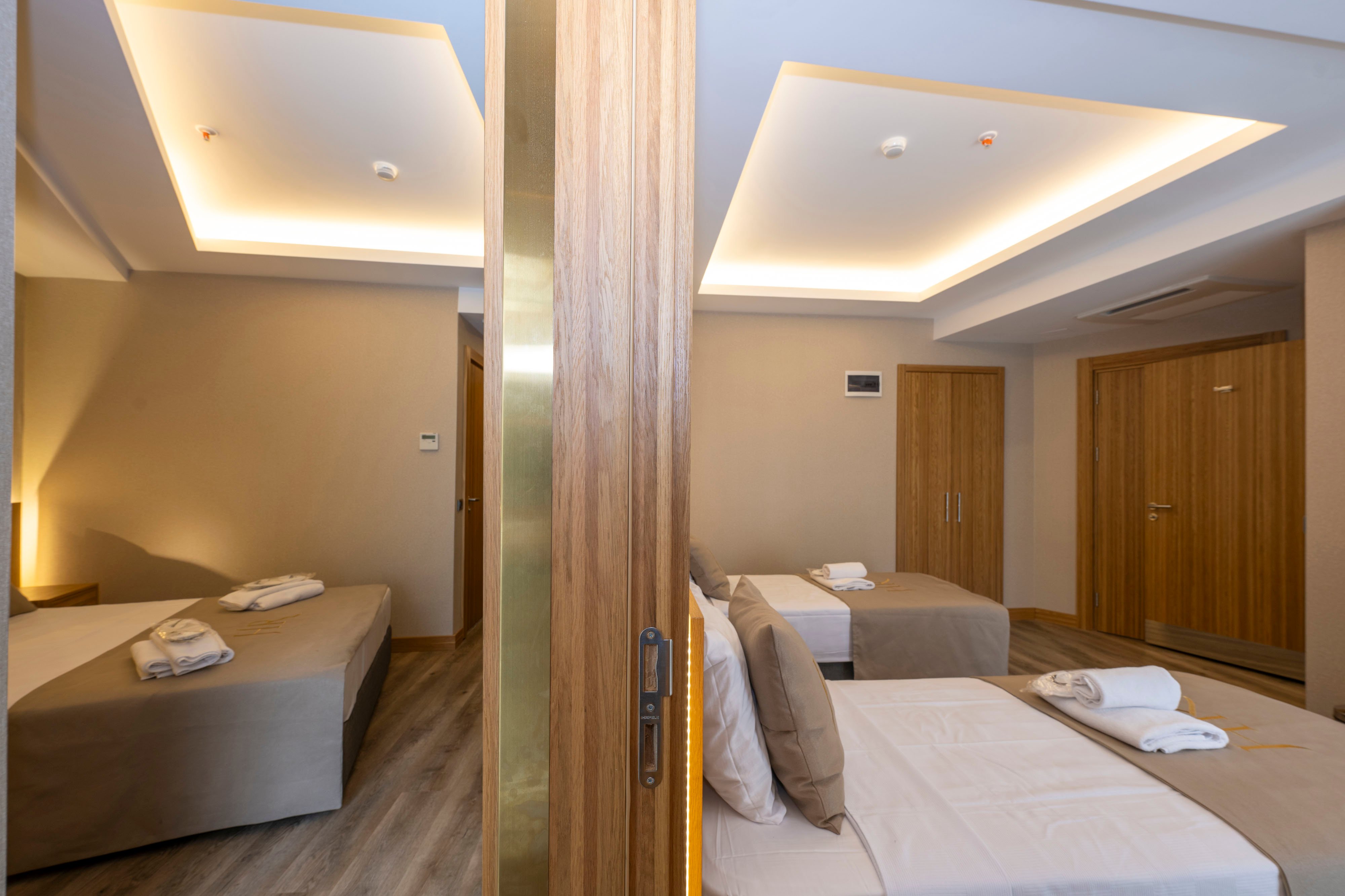 Family Room Connecting Room