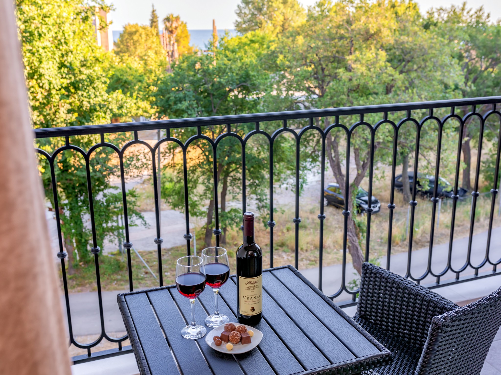 Apartment Pool View One Bedroom