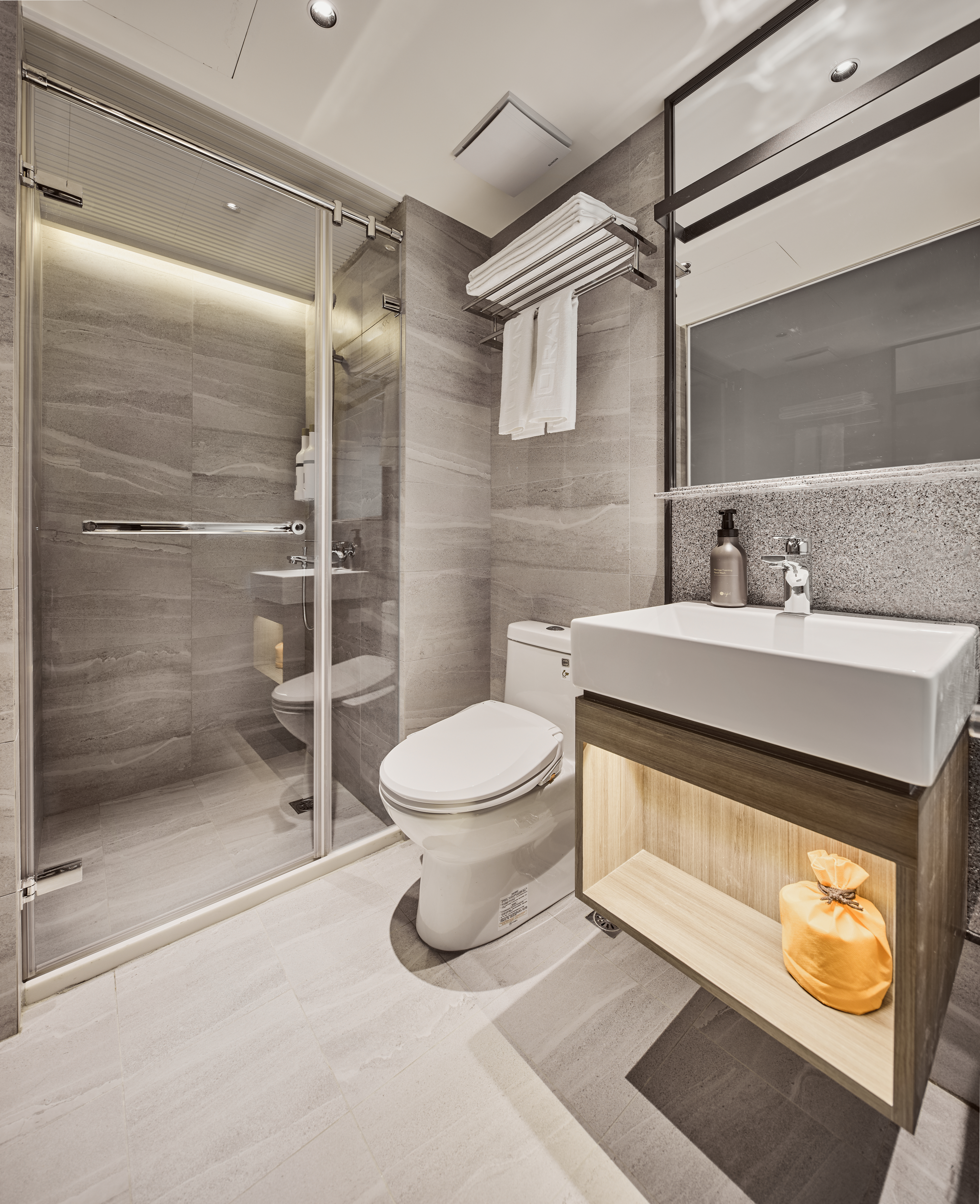 Twin Superior with Balcony