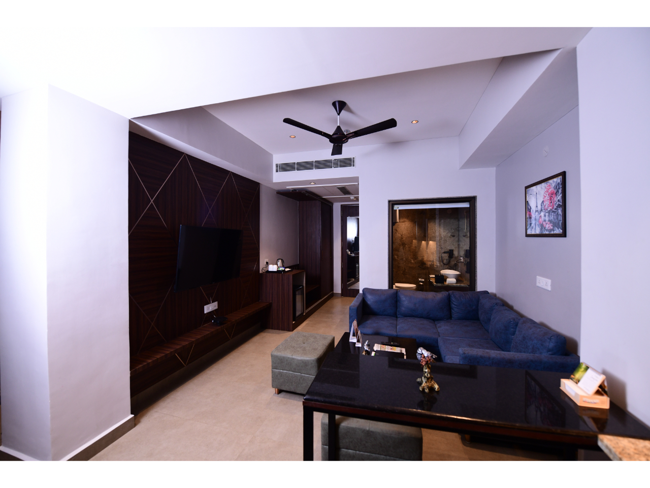 Family Room Deluxe Two Beds