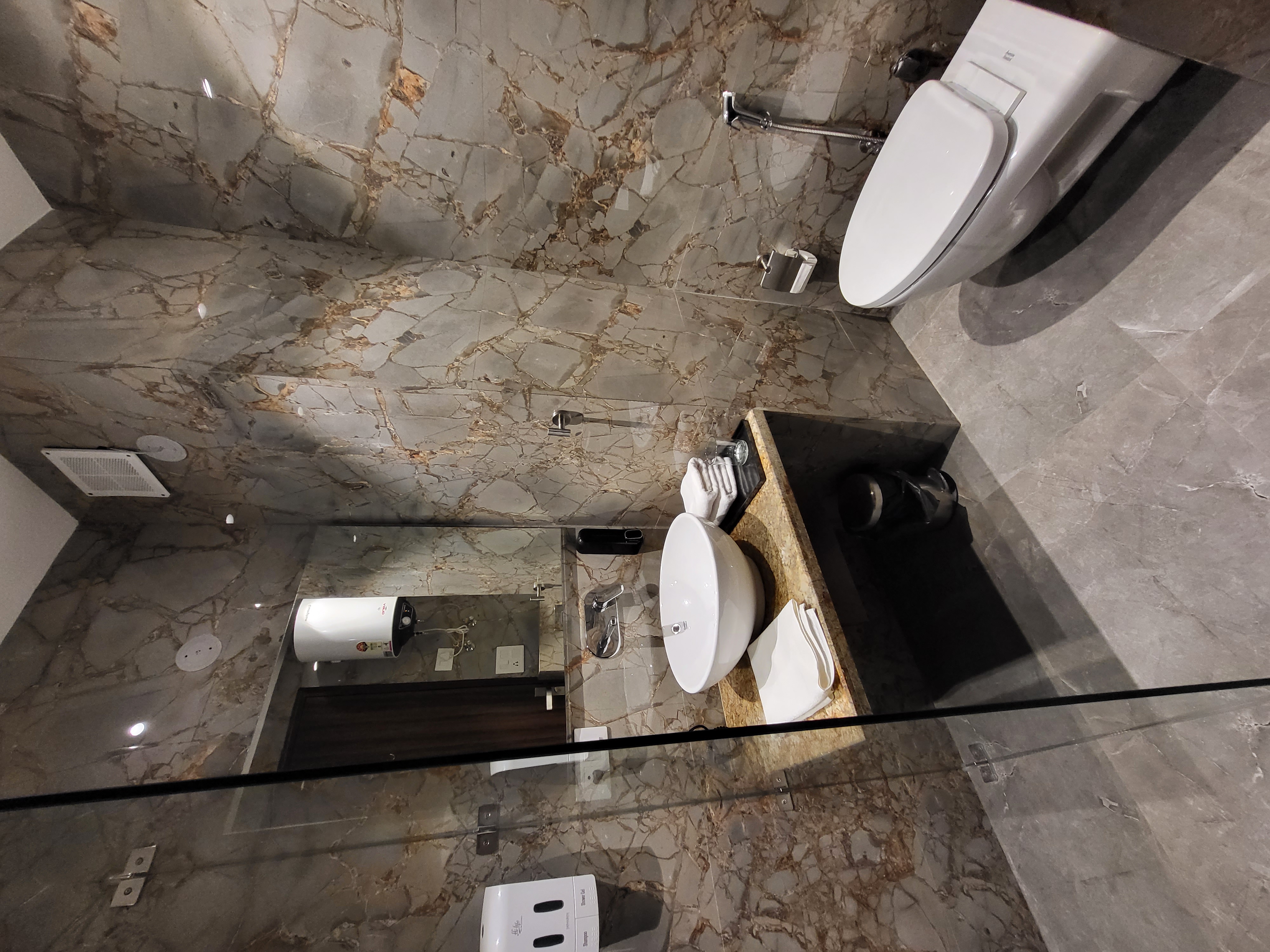 Double Deluxe One Bed