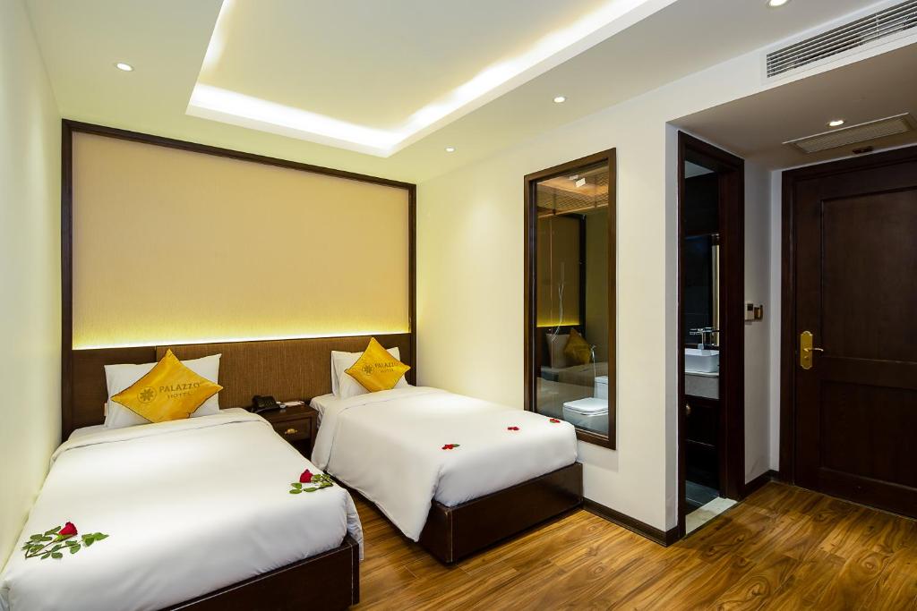 Twin Deluxe Two Beds