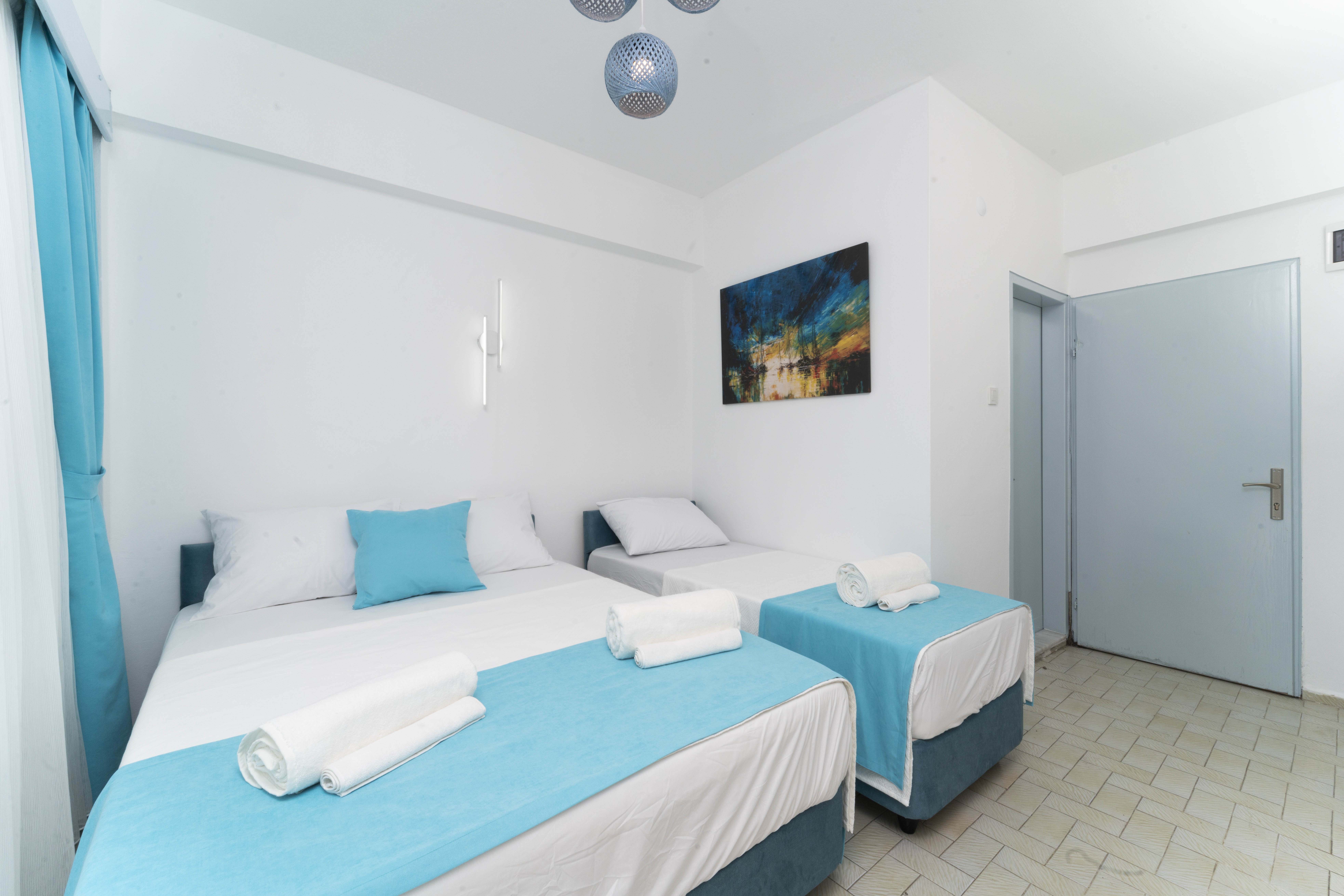 Triple Deluxe with Balcony