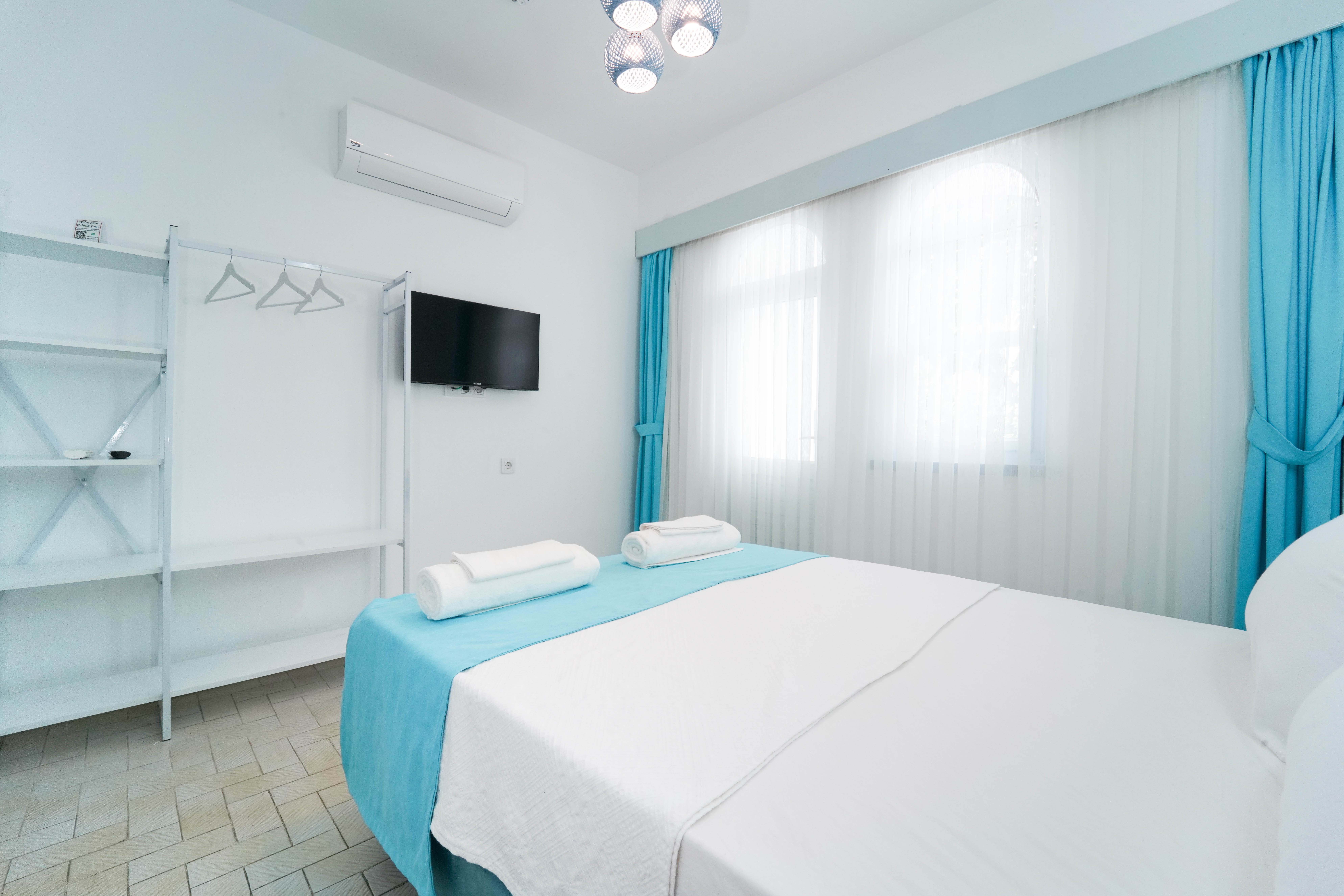 Triple Deluxe with Balcony