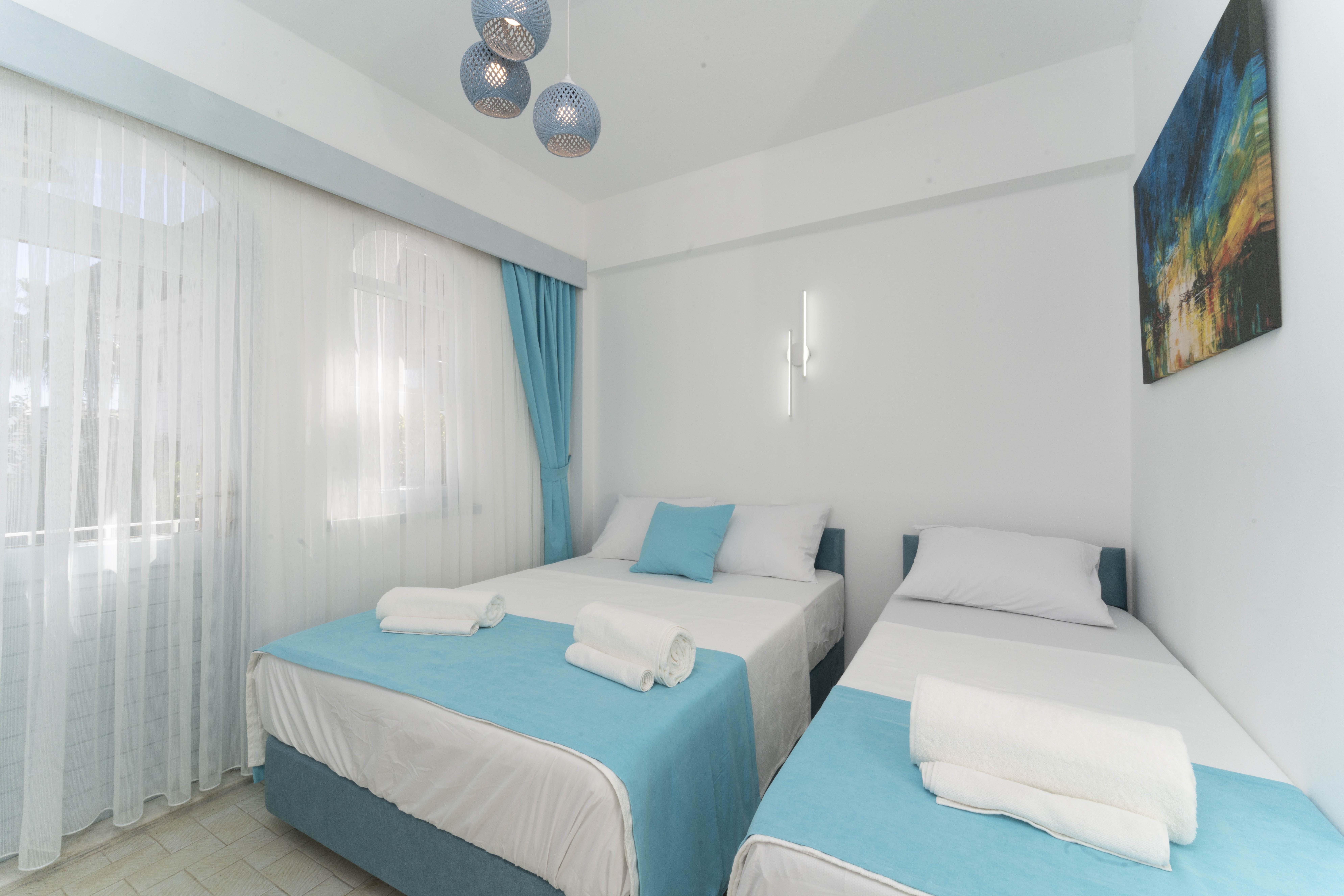 Triple Deluxe with Balcony