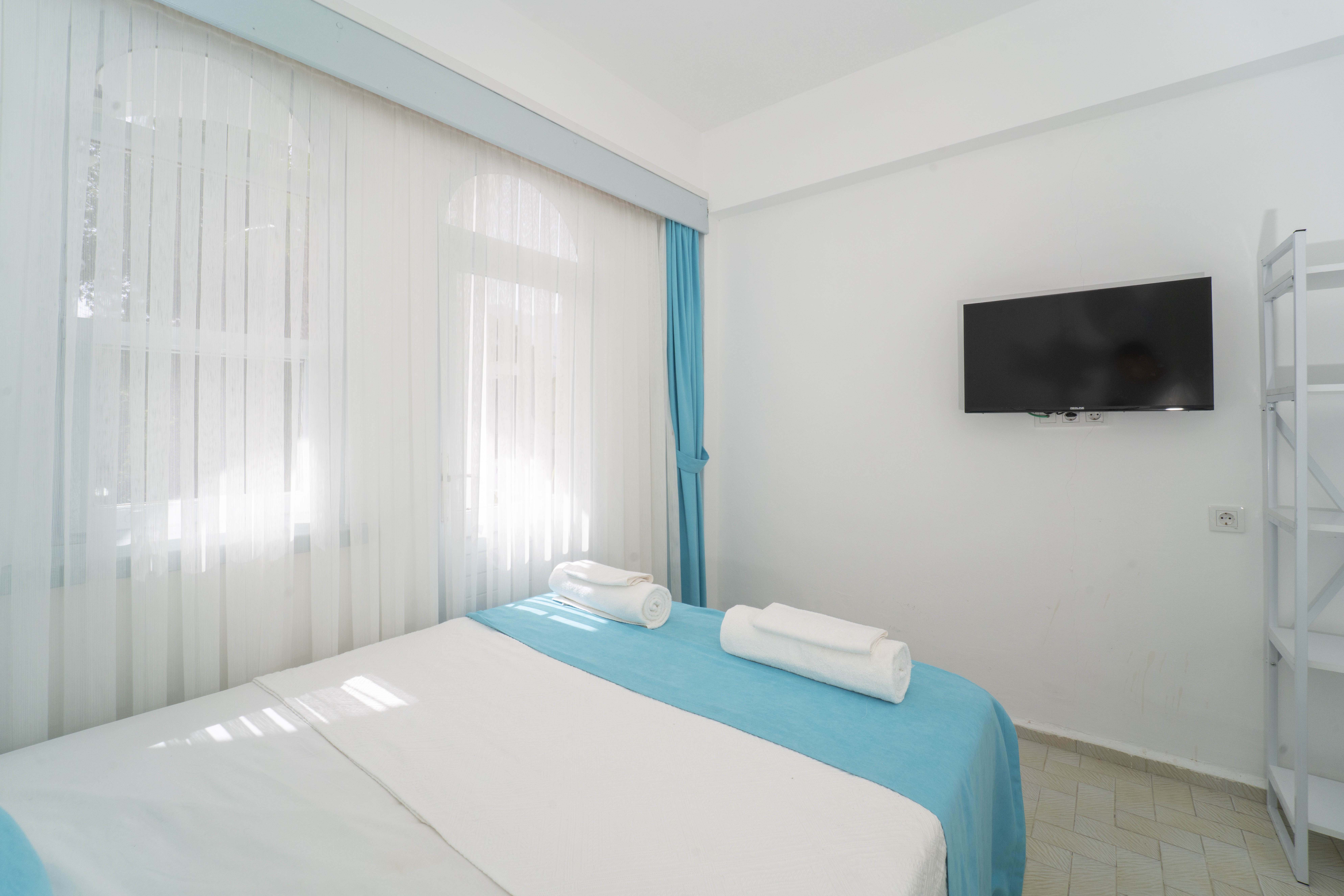 Triple Deluxe with Balcony