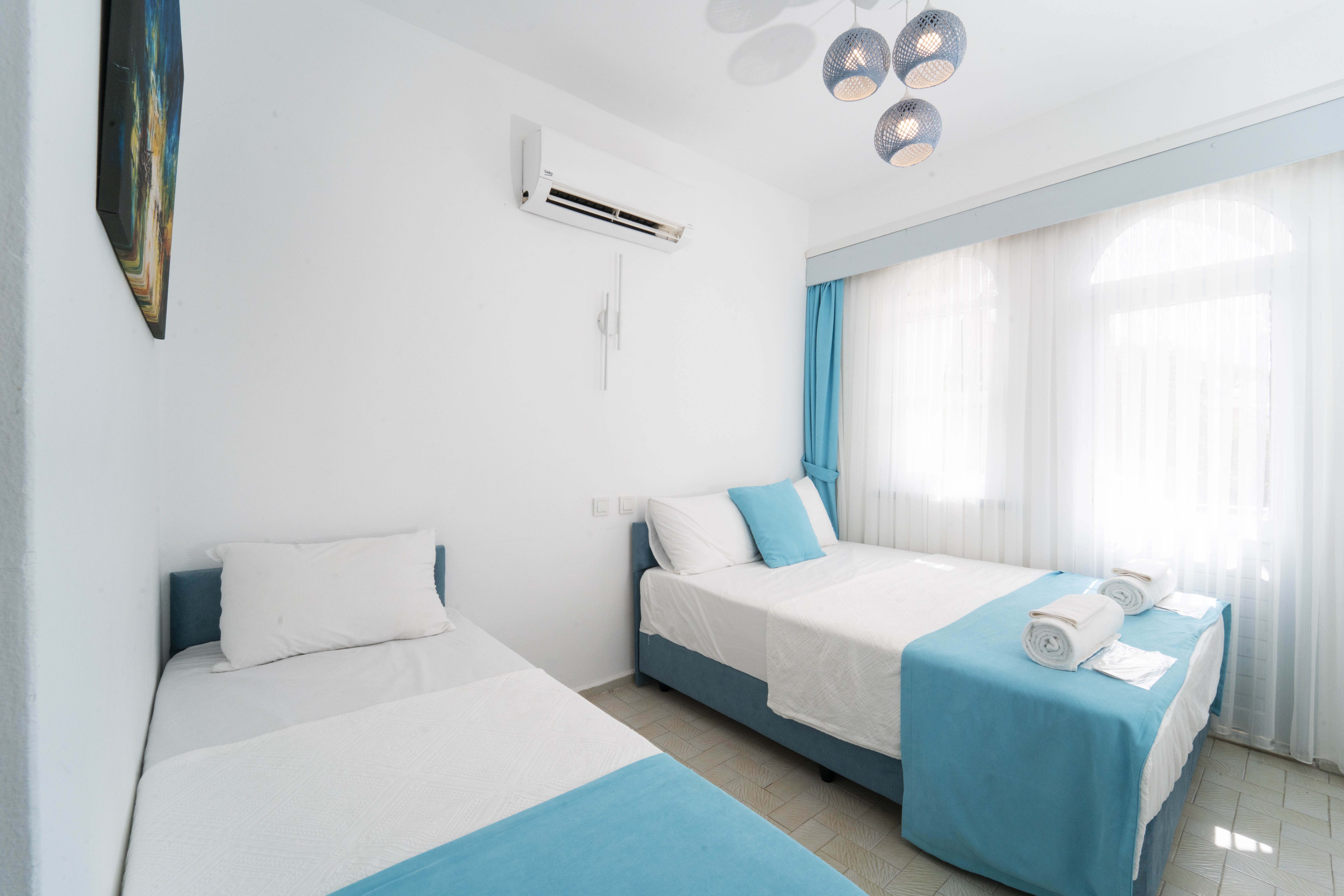 Triple Deluxe with Balcony