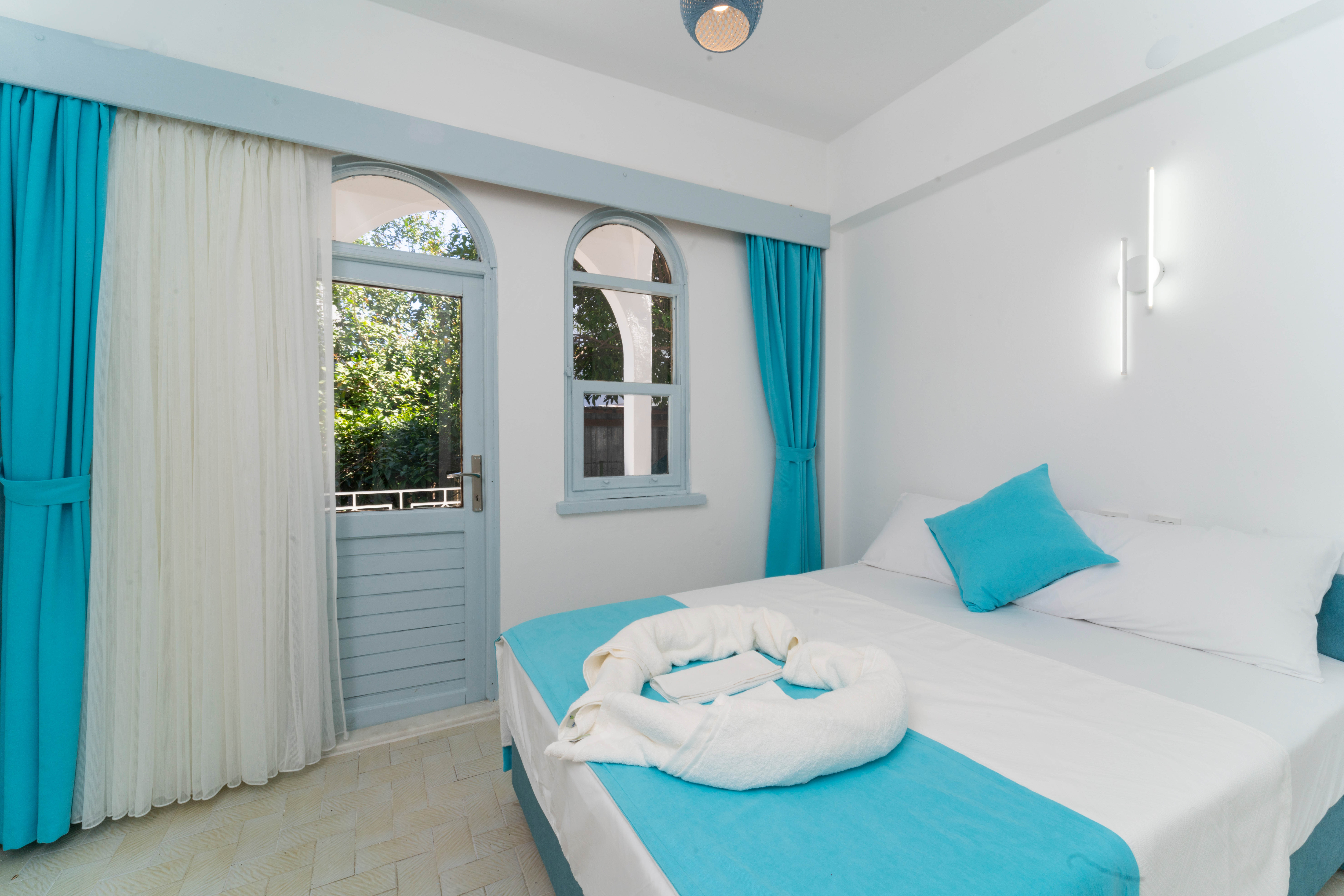 Double Deluxe Superior