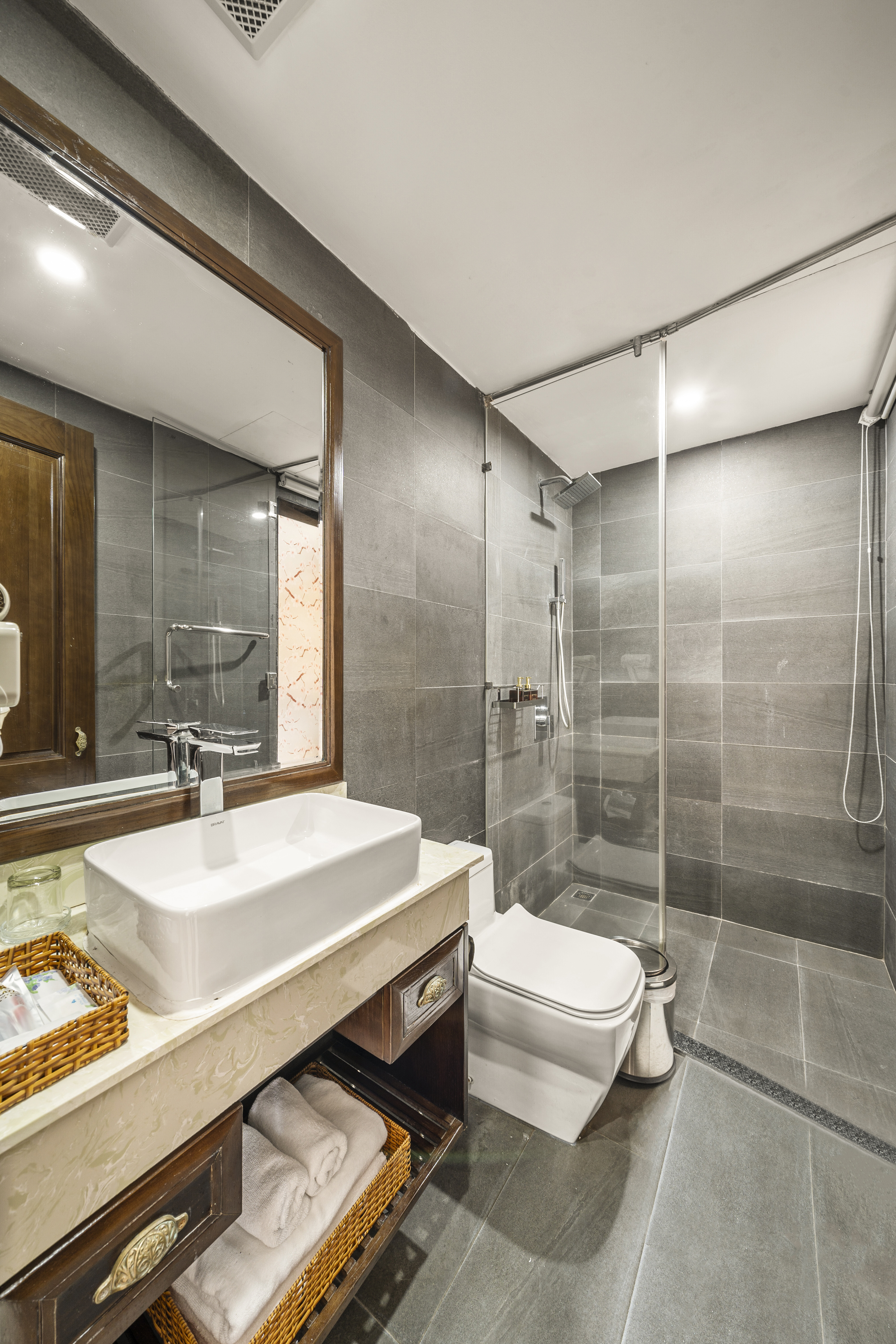 Double or Twin Superior