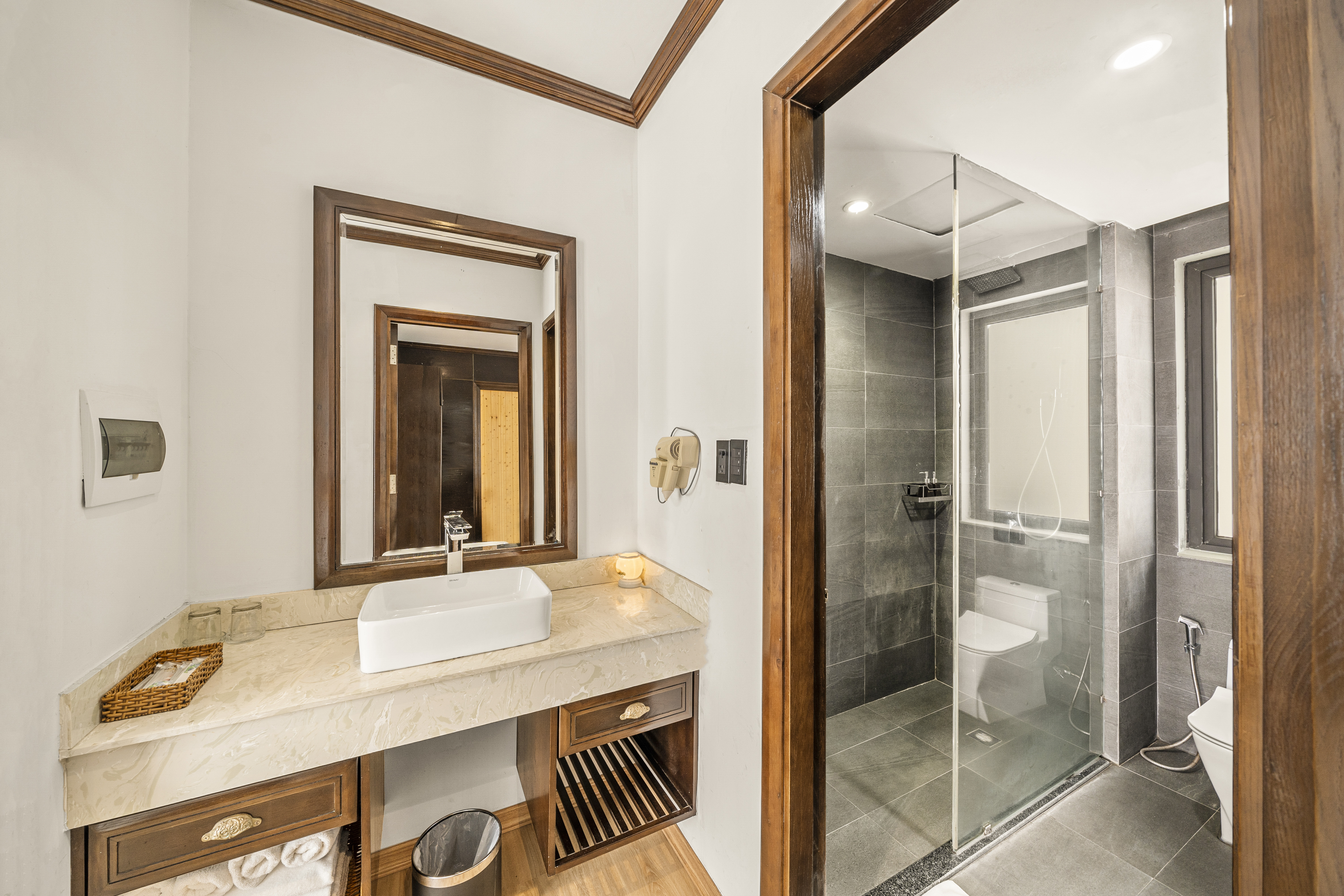 Family Room City View Two Bedrooms