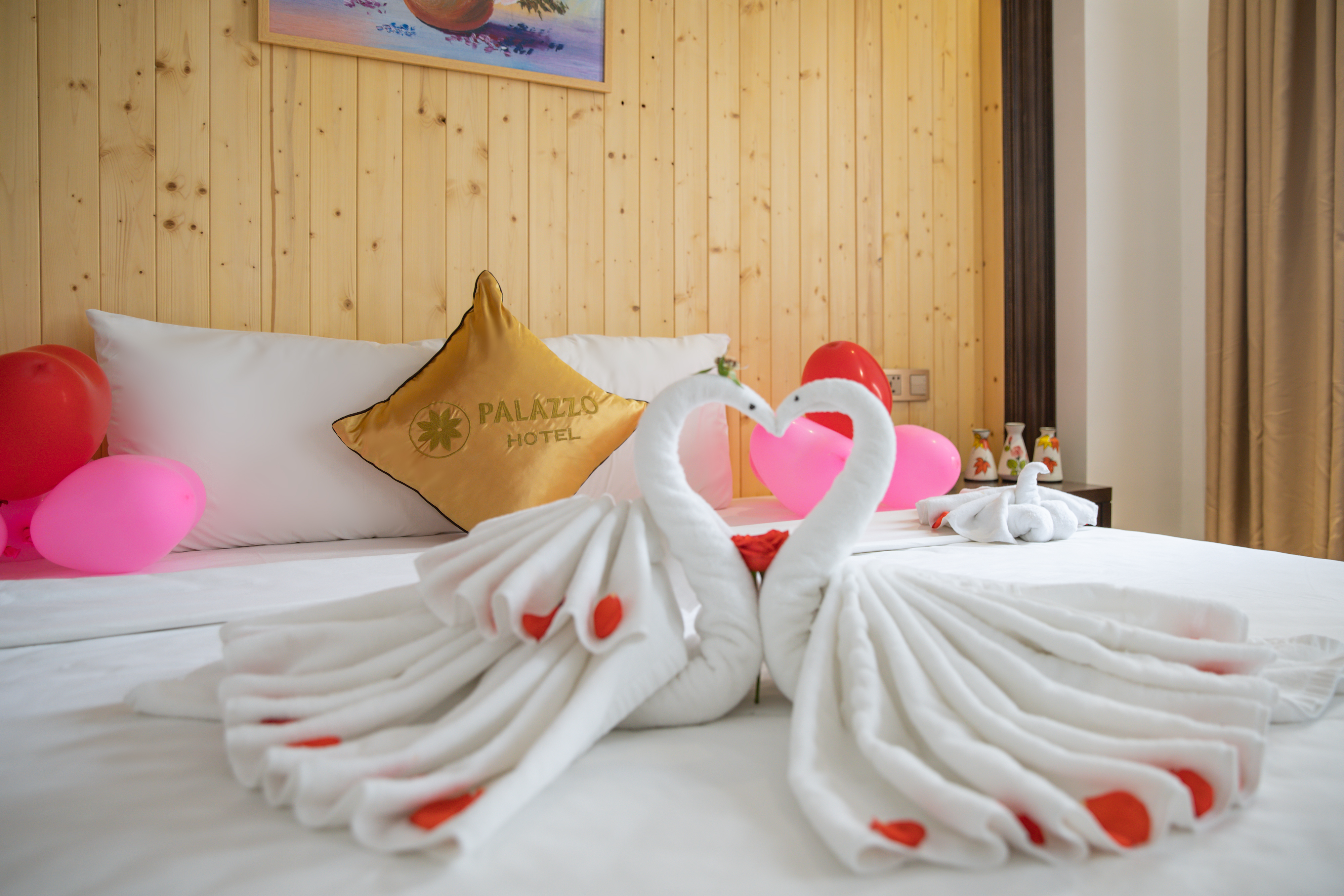 Double or Twin Deluxe with Air Conditioning