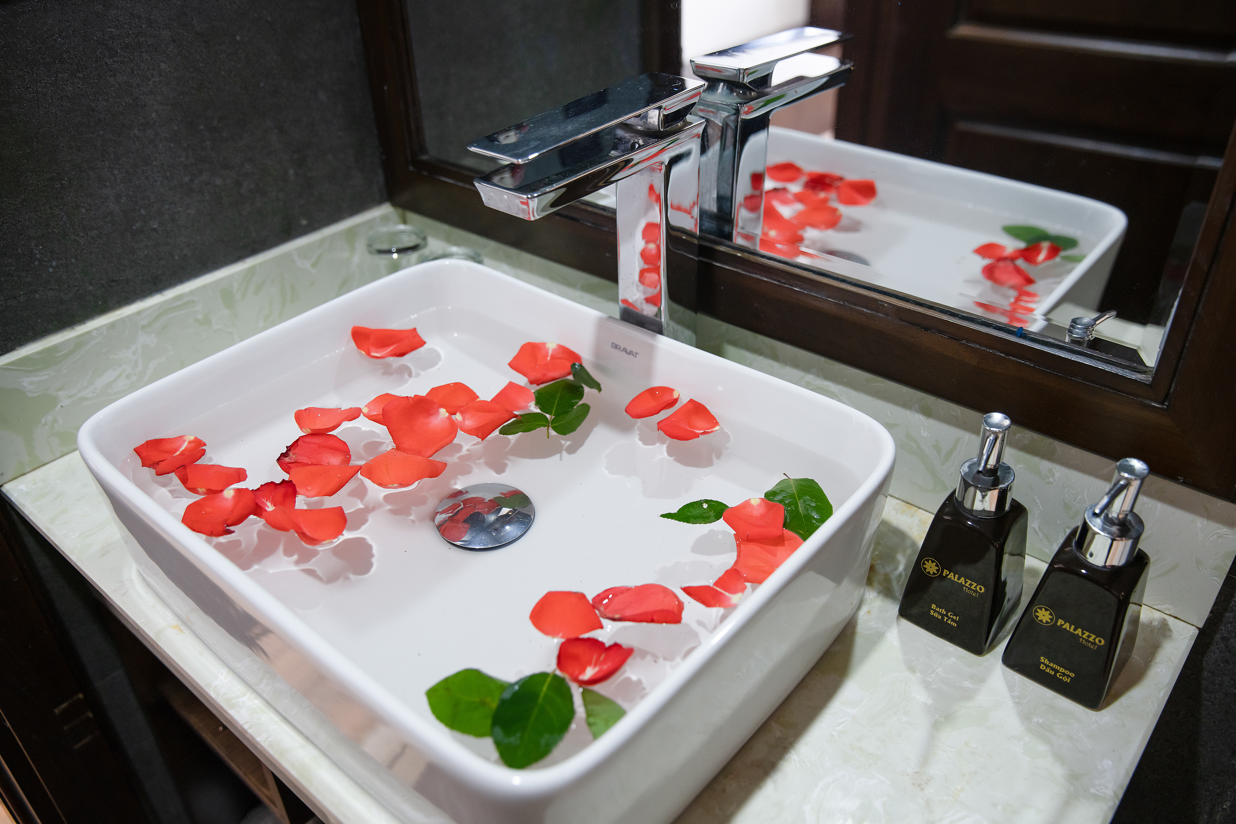 Double or Twin Deluxe with Air Conditioning