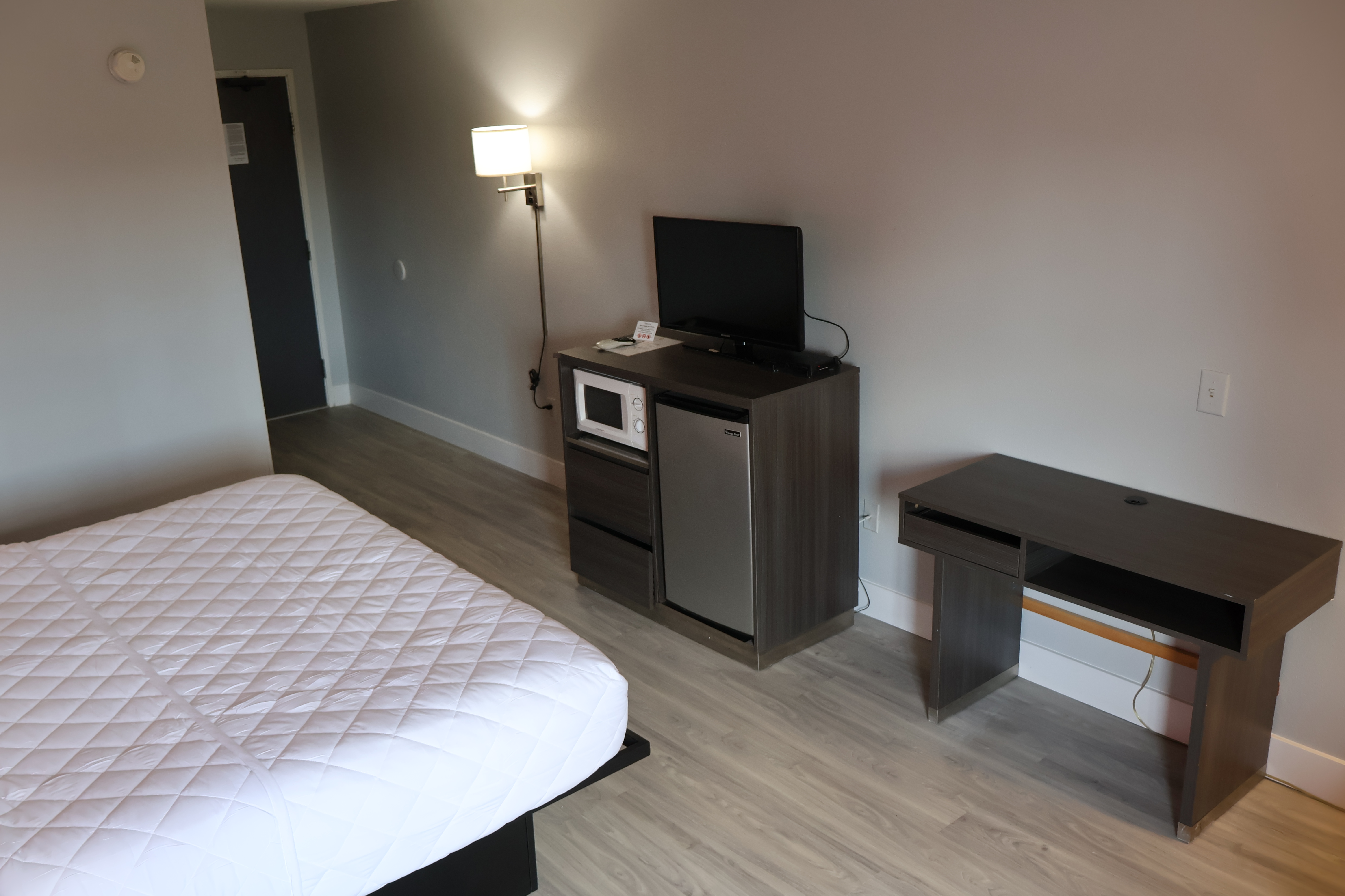 Double Accessible King Size Bed