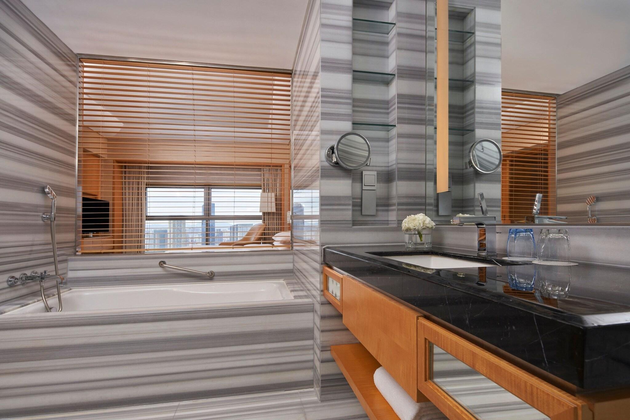 Double Deluxe River View