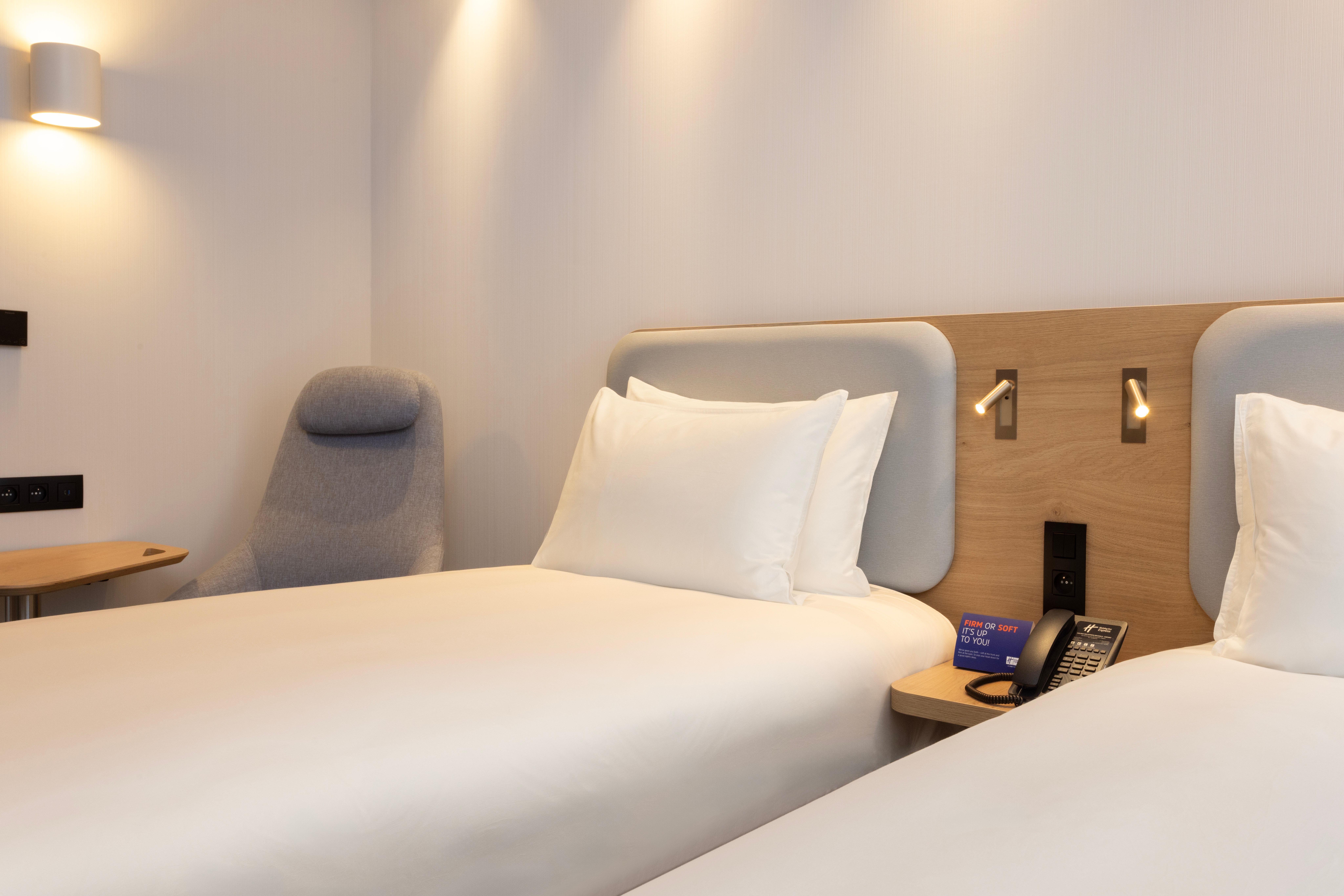 Double or Twin Standard