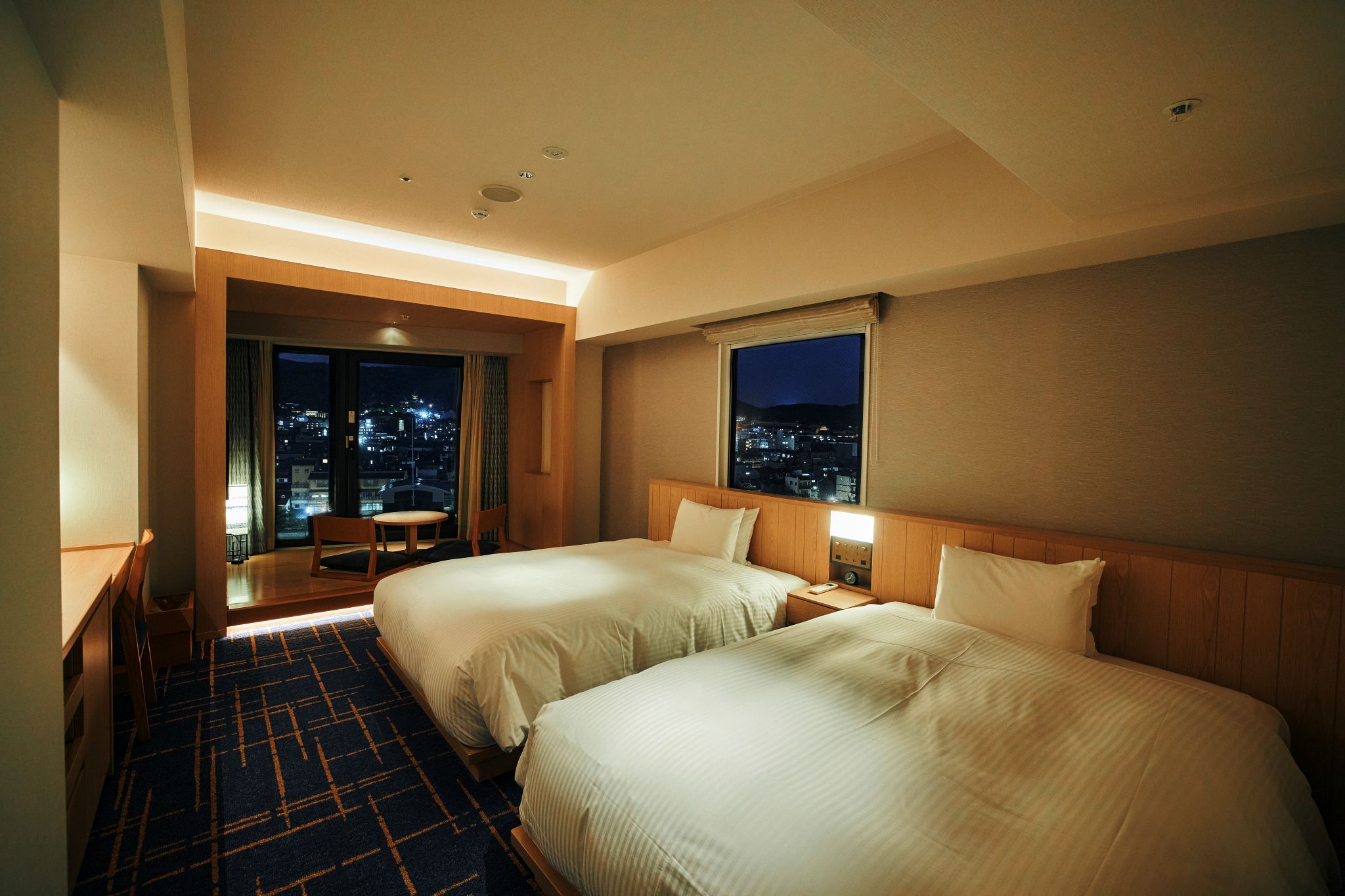 Room River View