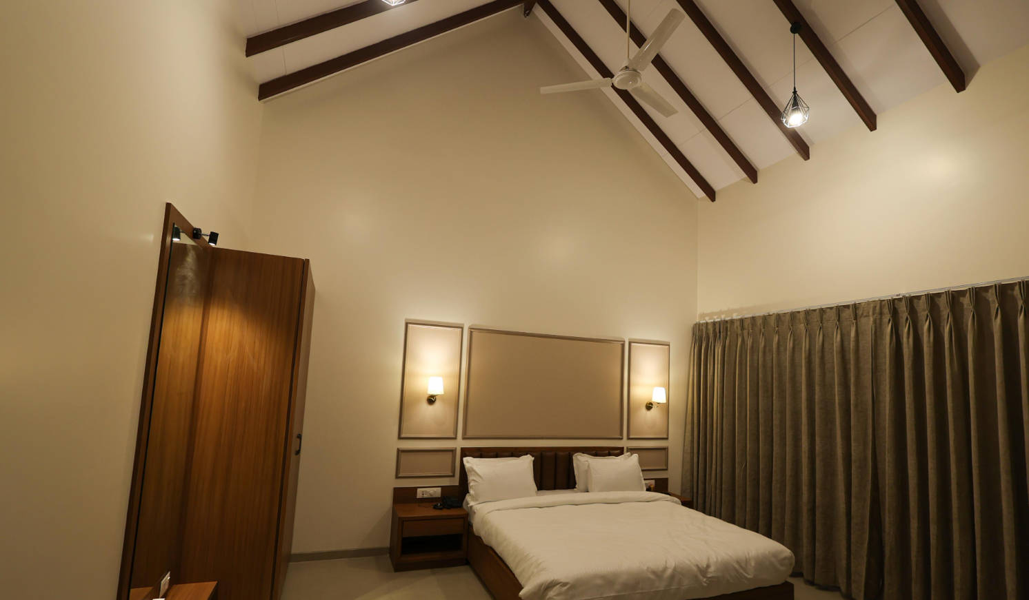 Junior Suite Deluxe with Balcony