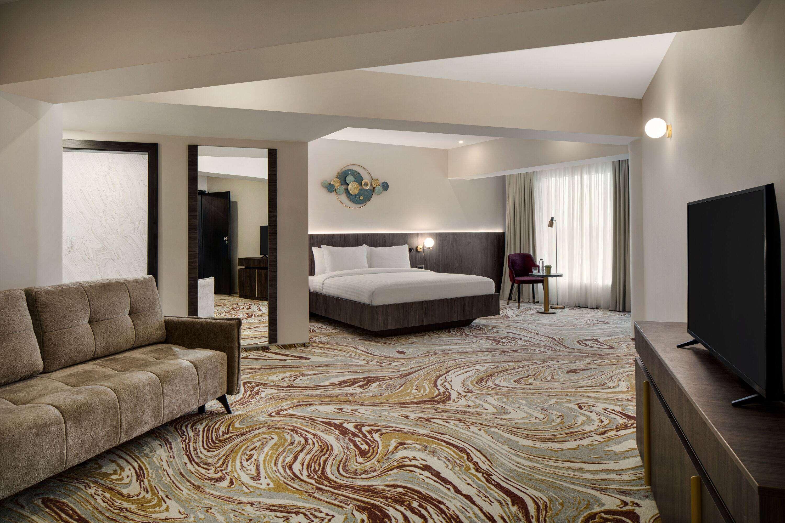 Junior Suite King Size Bed