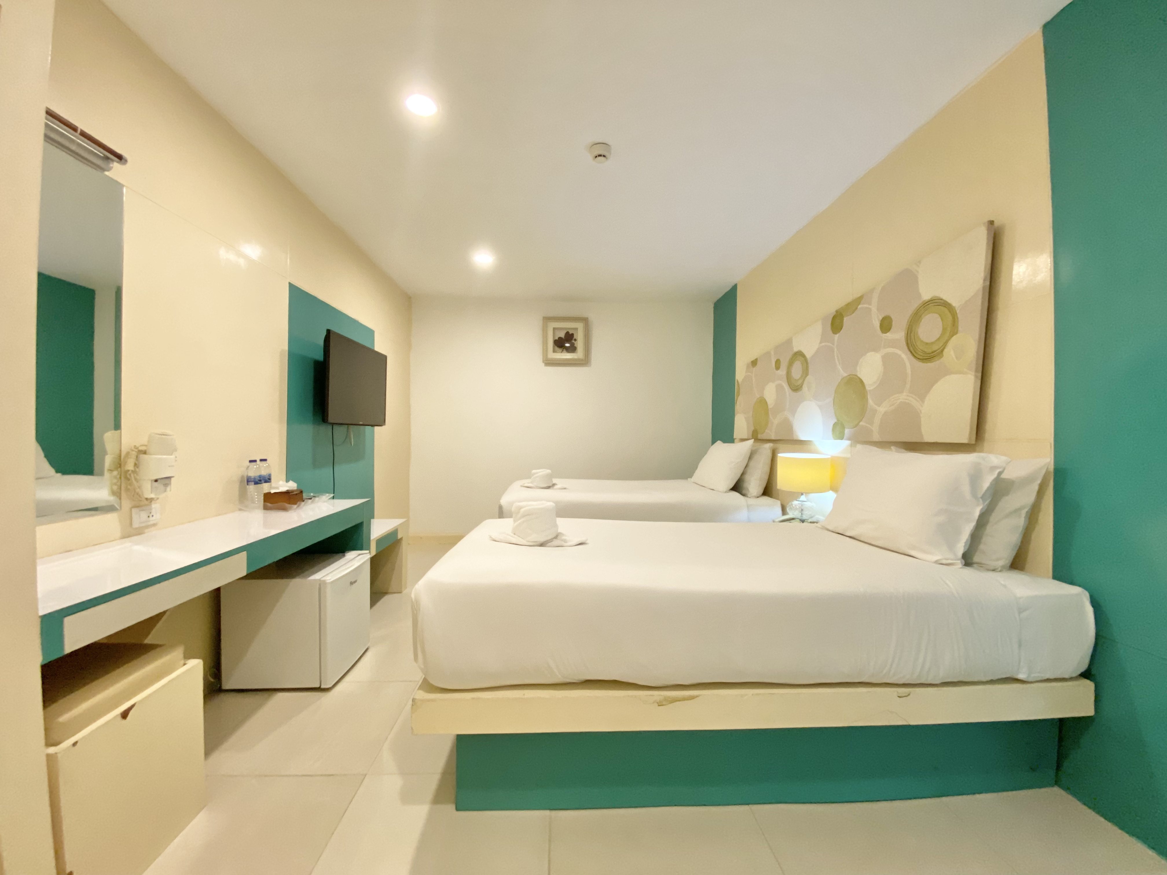 Double or Twin Standard