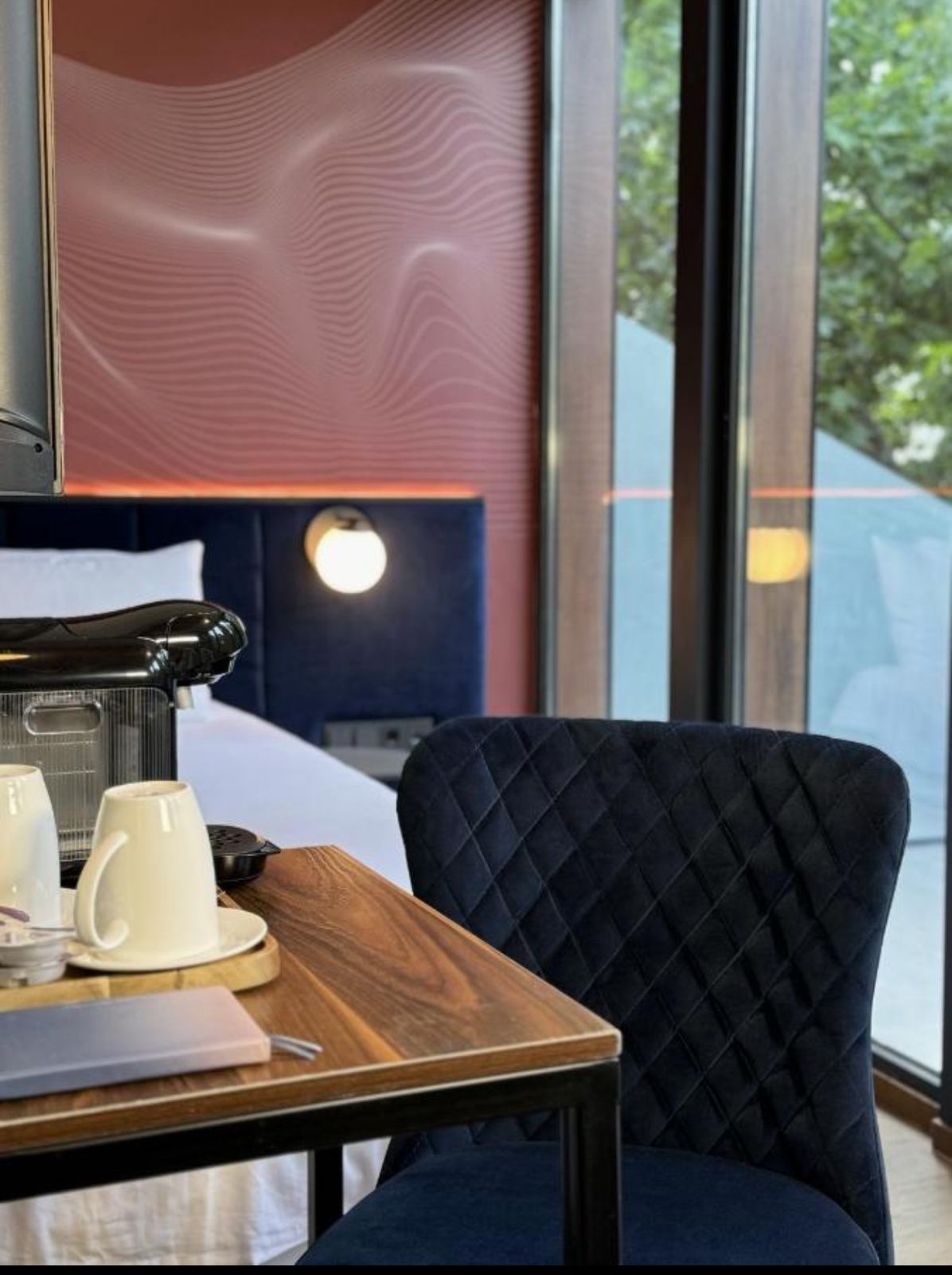 Double Deluxe King Bed