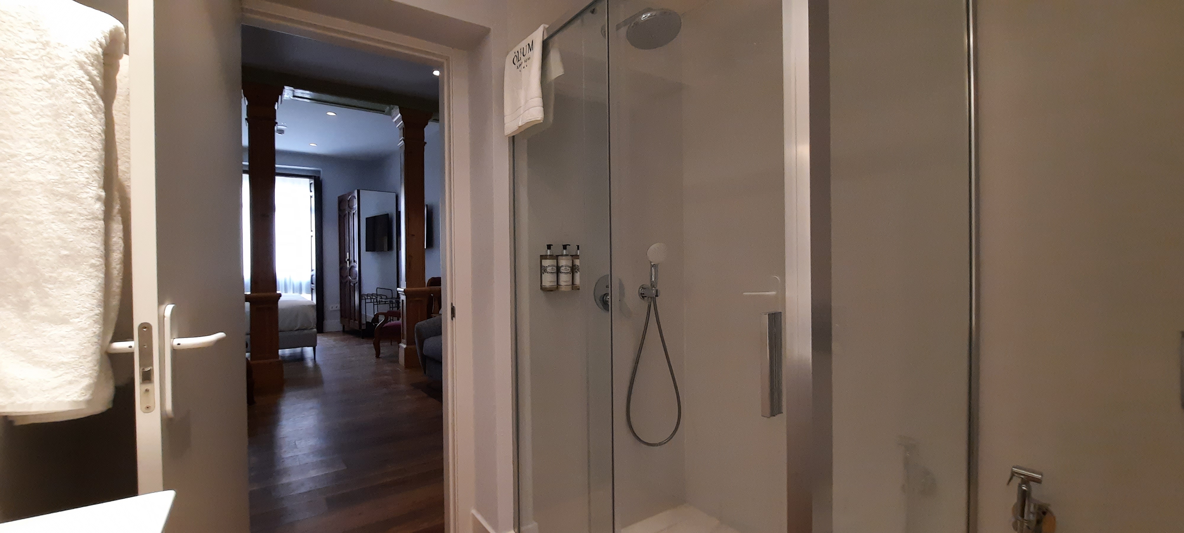 Junior Suite Standard