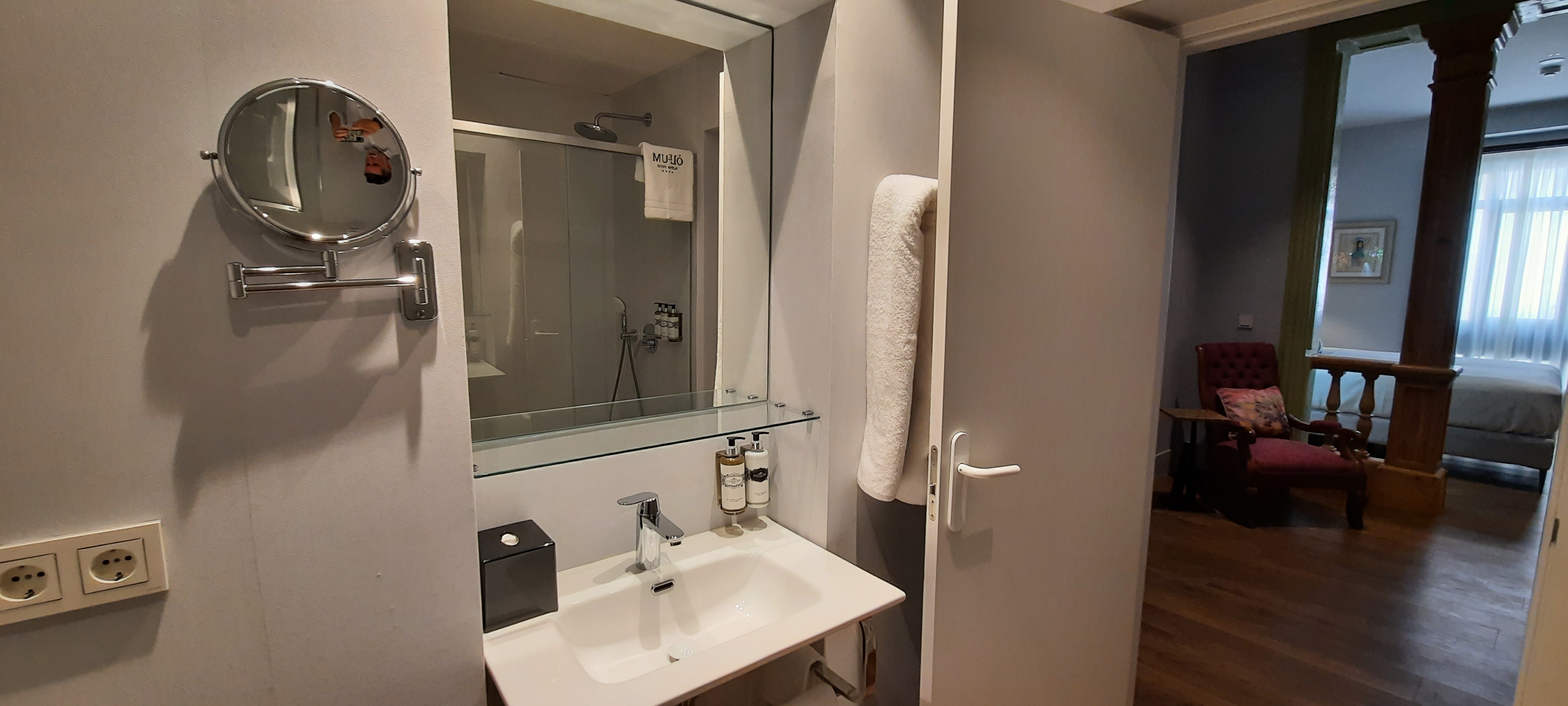 Junior Suite Standard