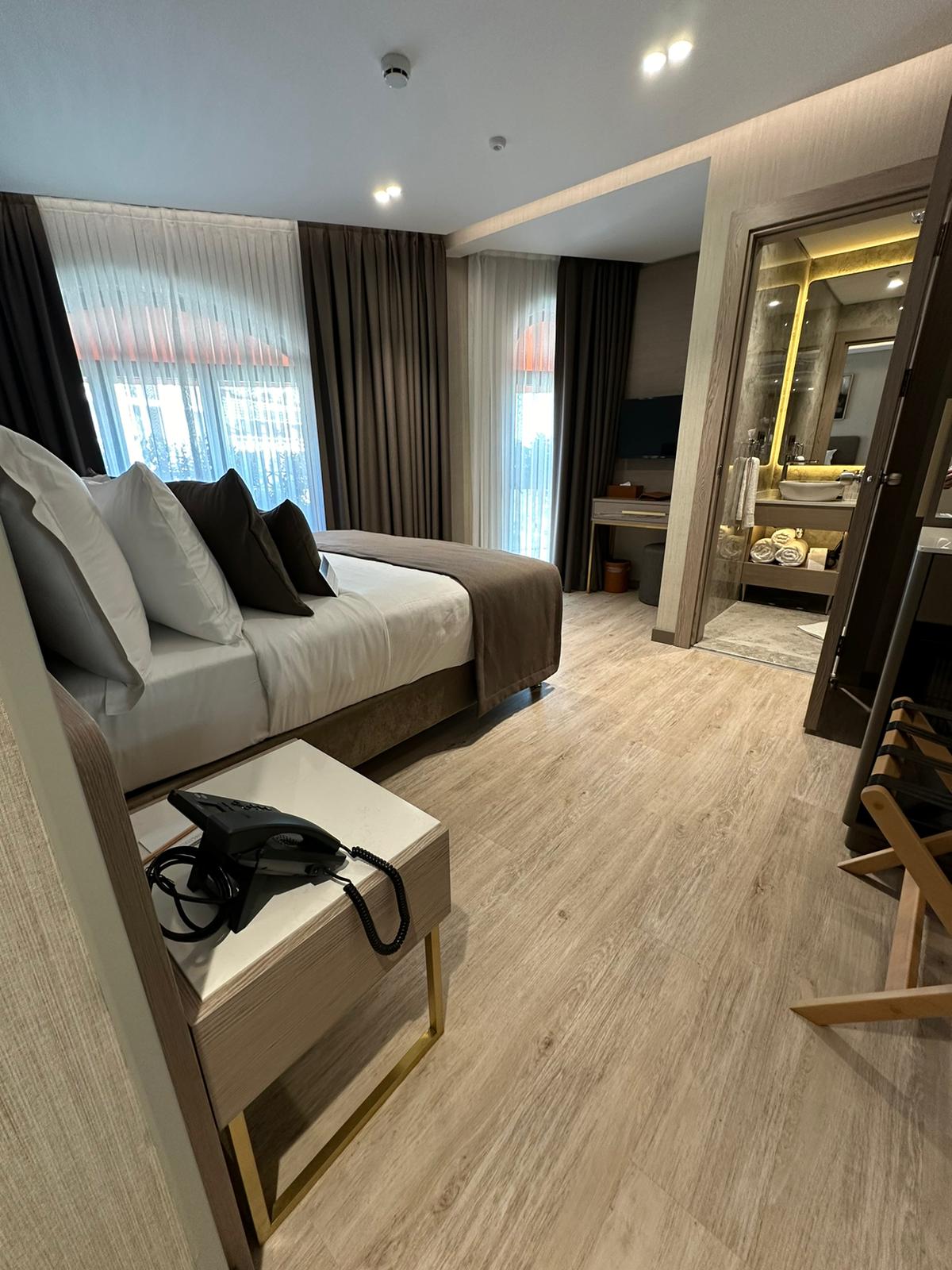 Family Room Connecting Room