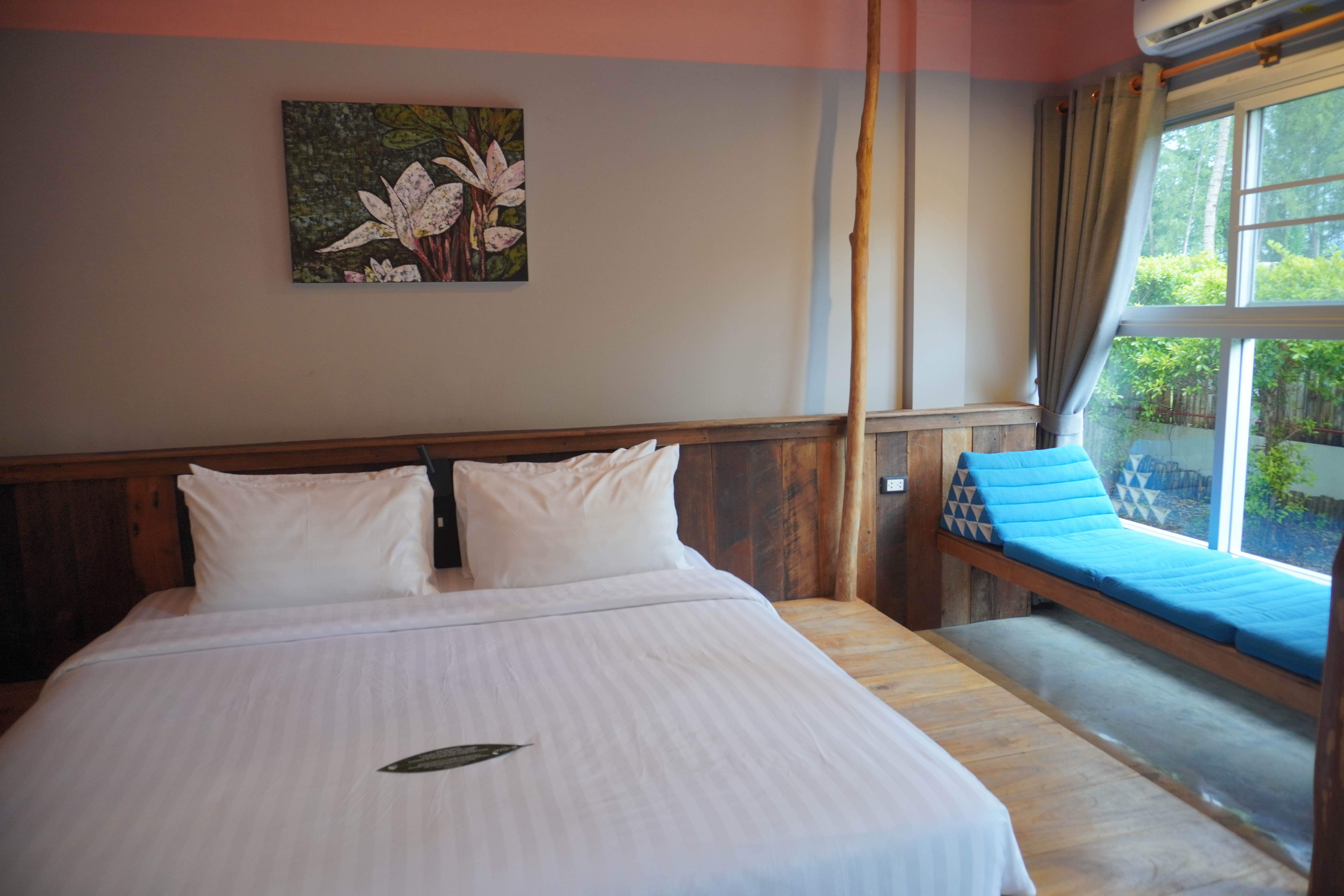 Double or Twin Deluxe