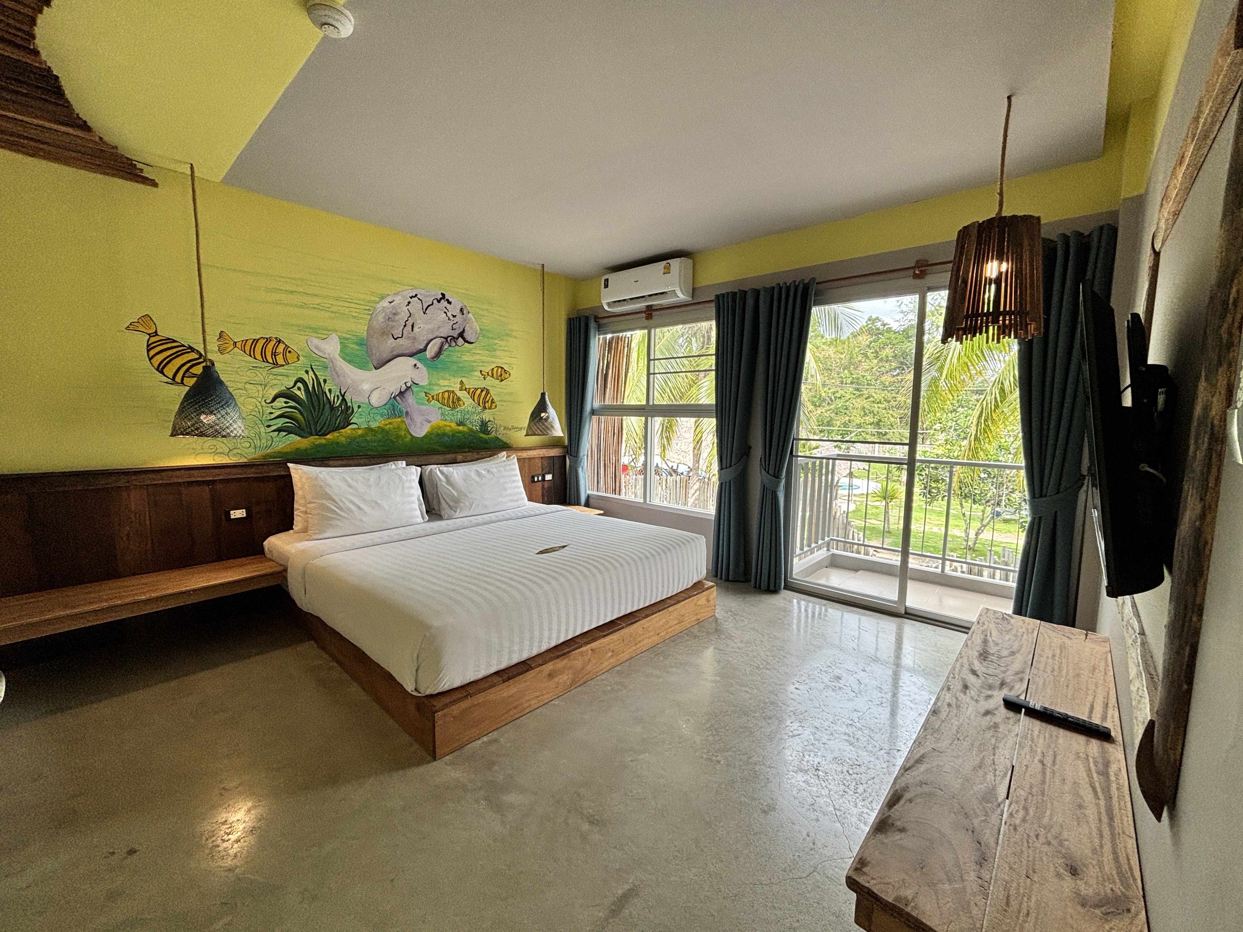 Double King Size Bed