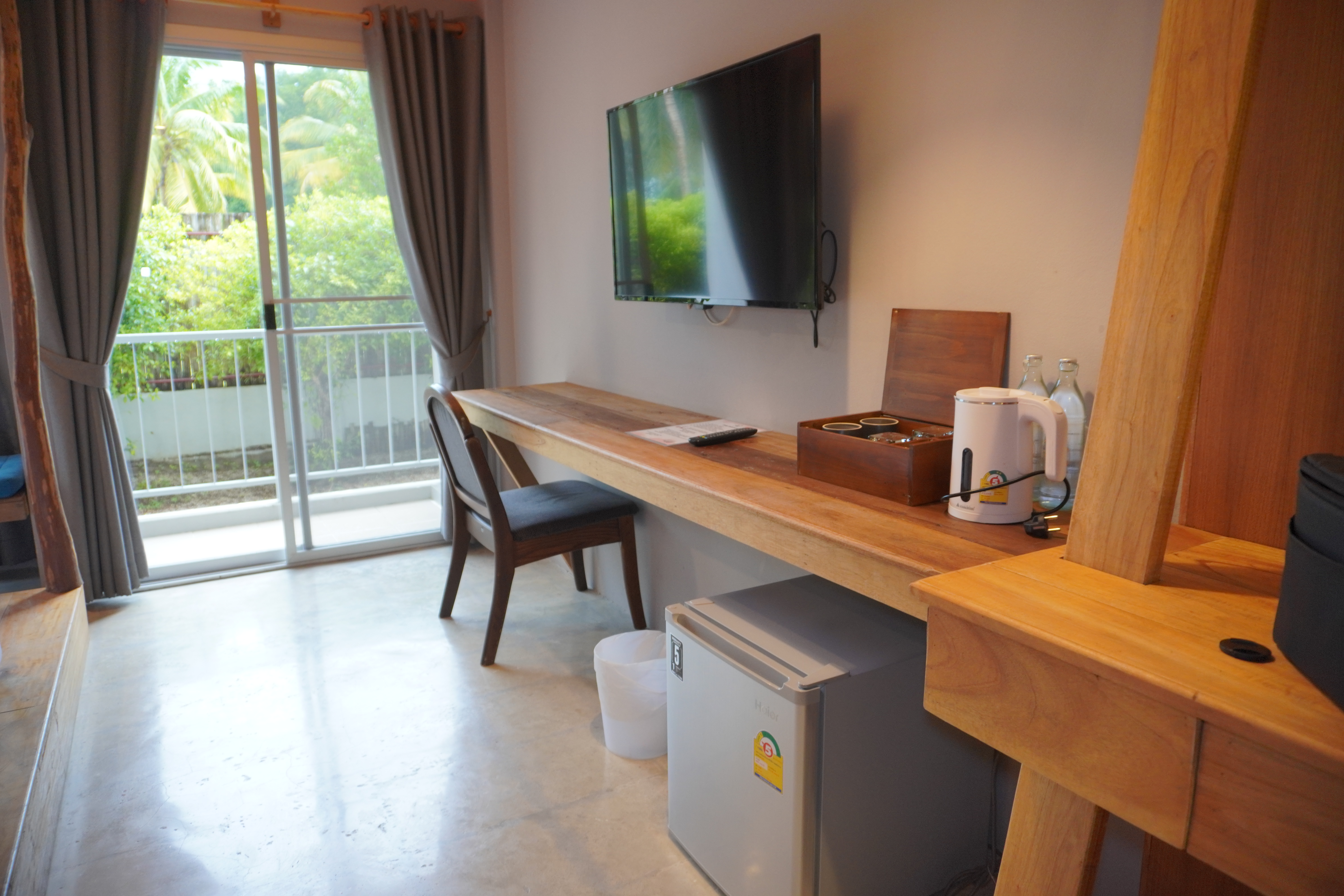 Double or Twin Deluxe