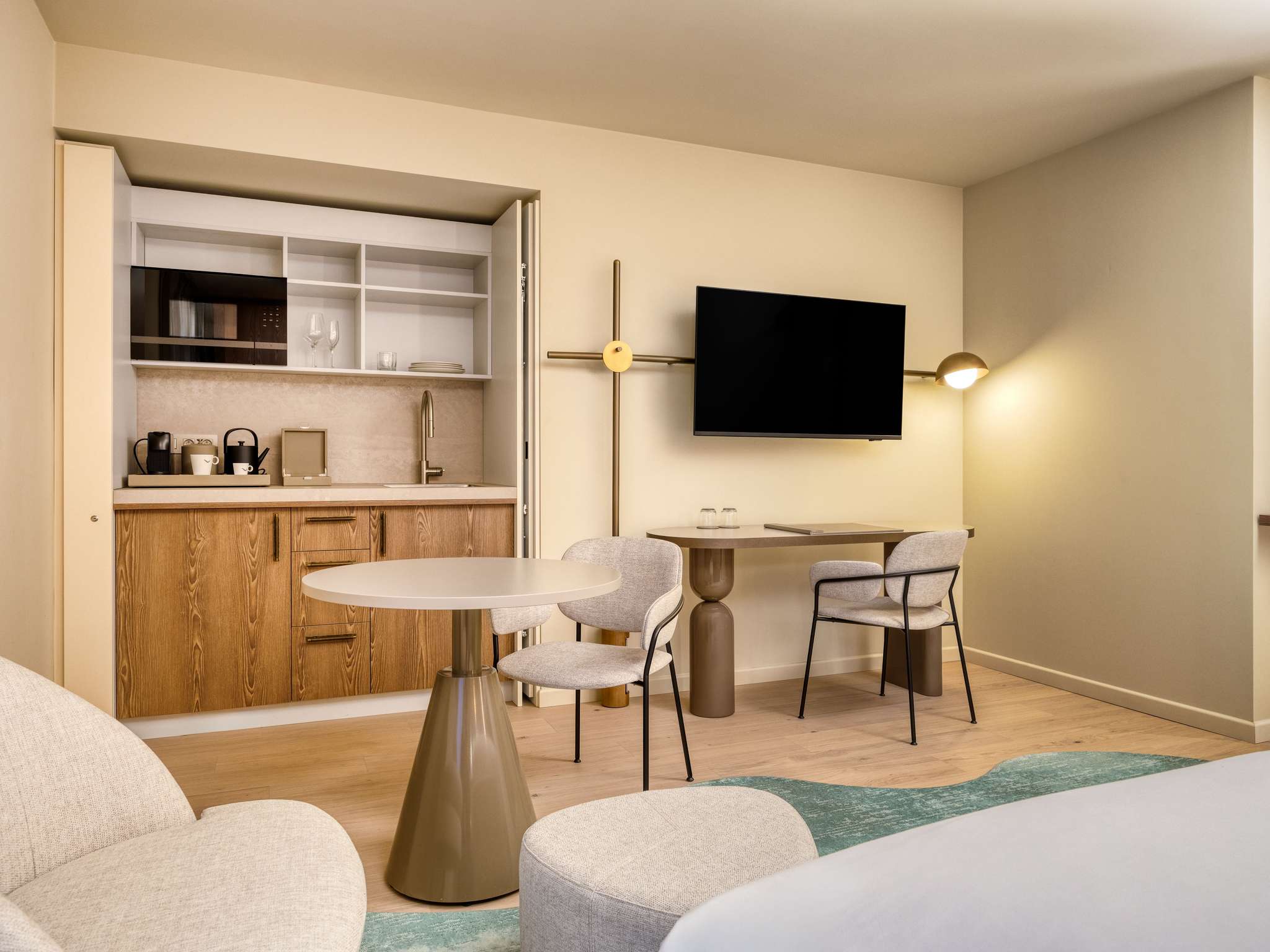 Junior Suite Executive King Bed