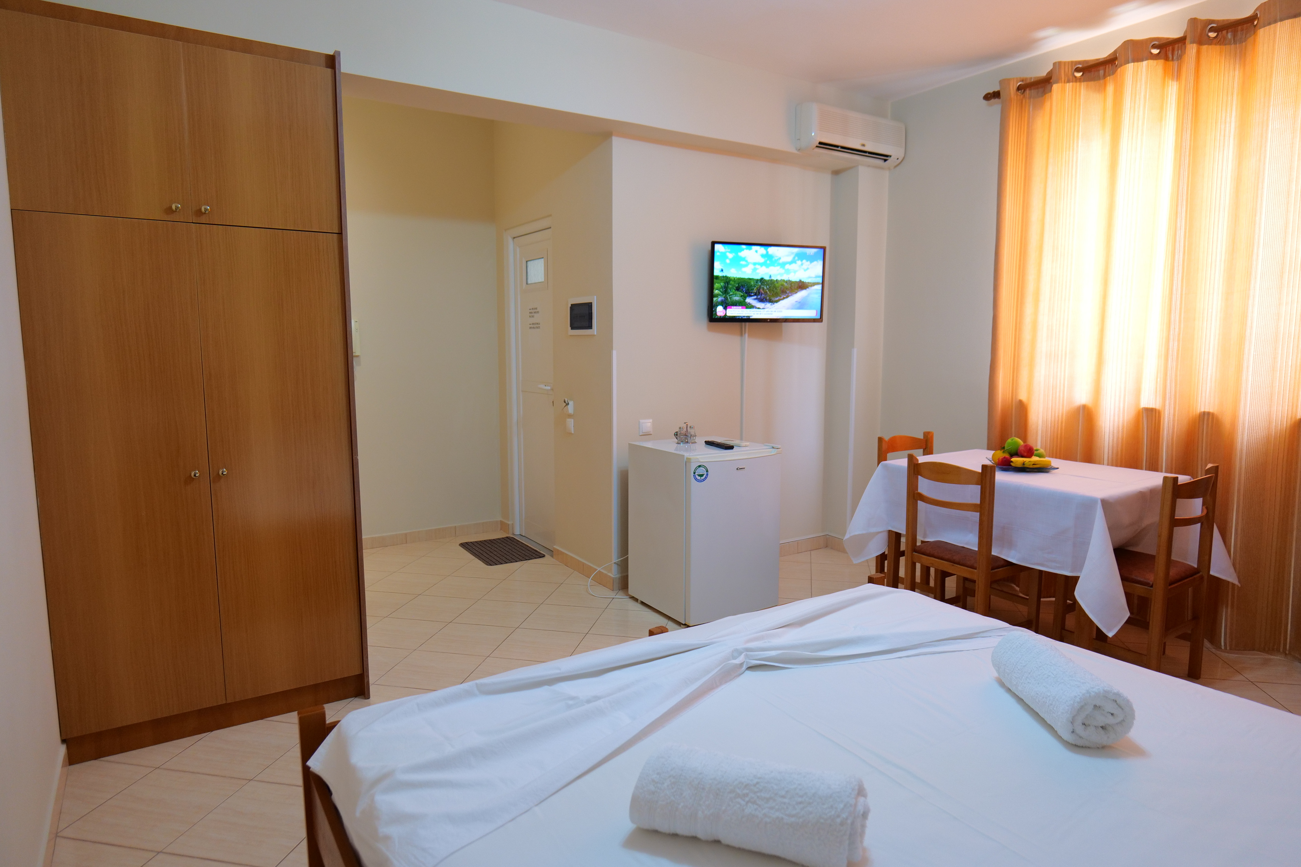 Double One Bedroom One Bathroom