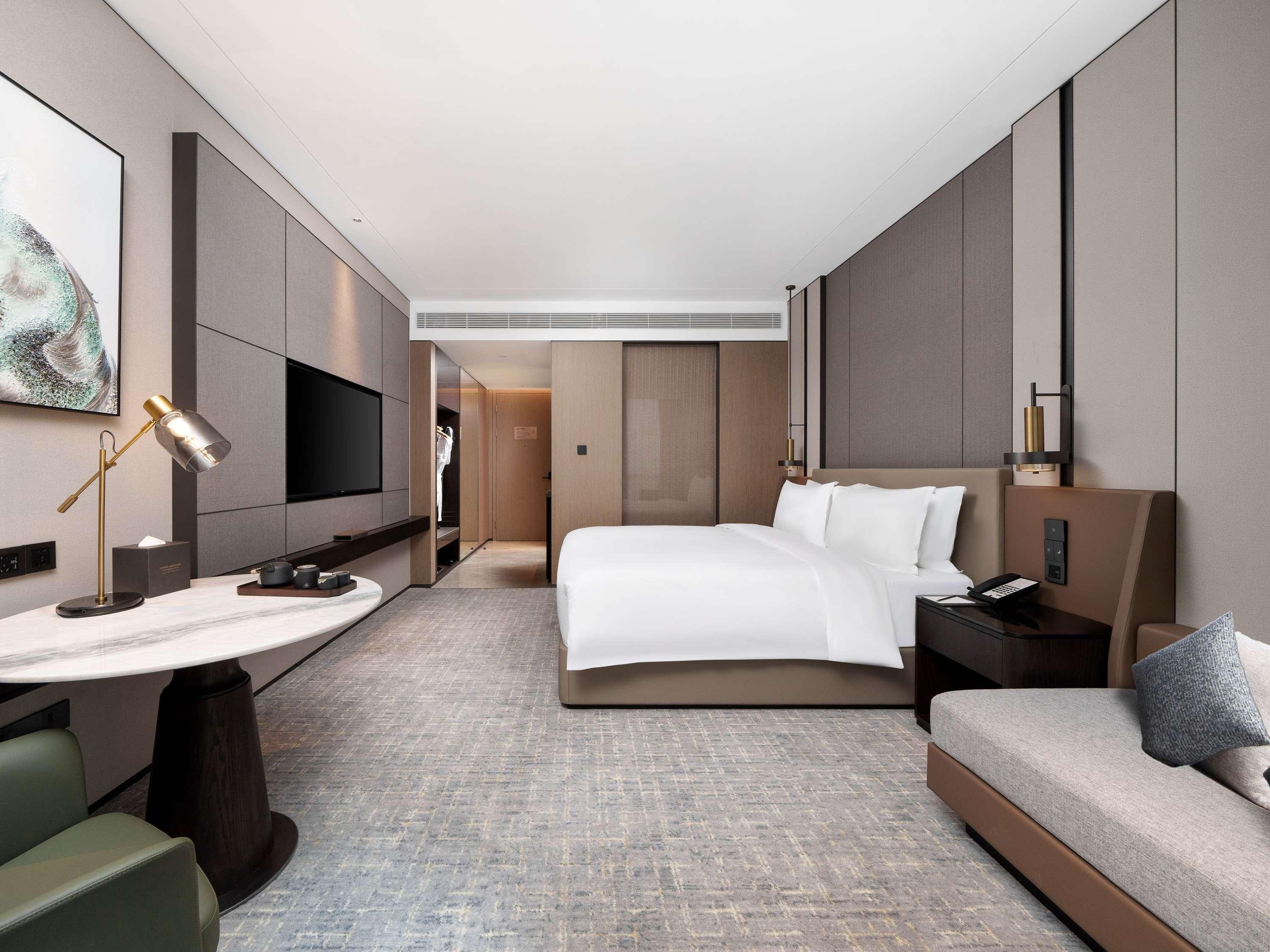 Double Executive Superior