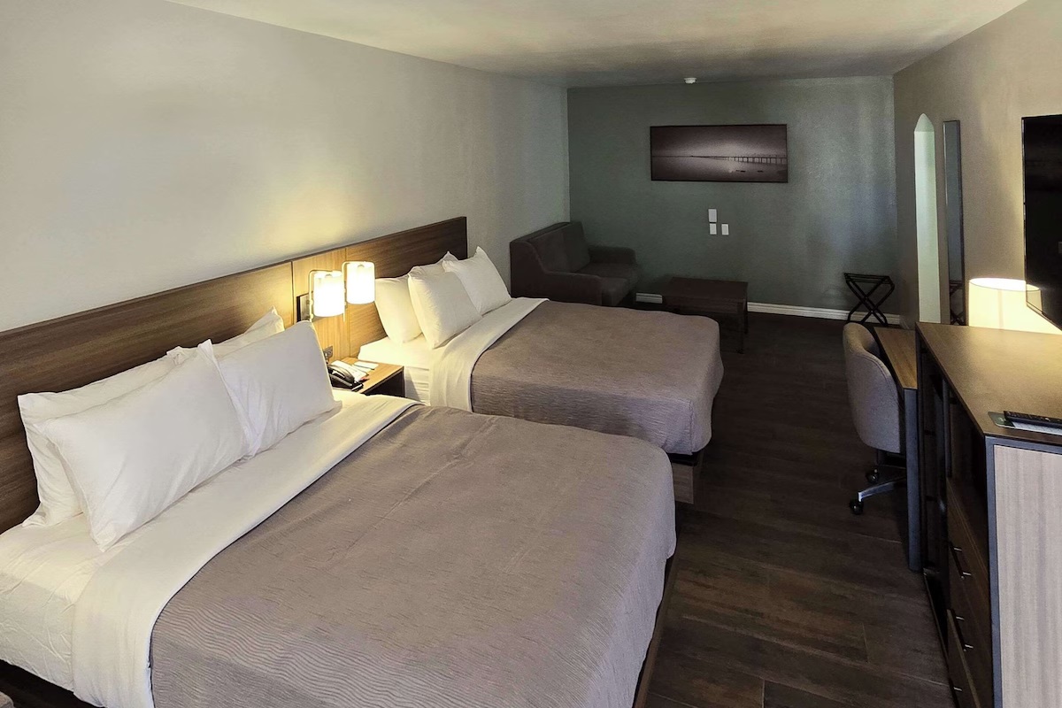 Quadruple Accessible