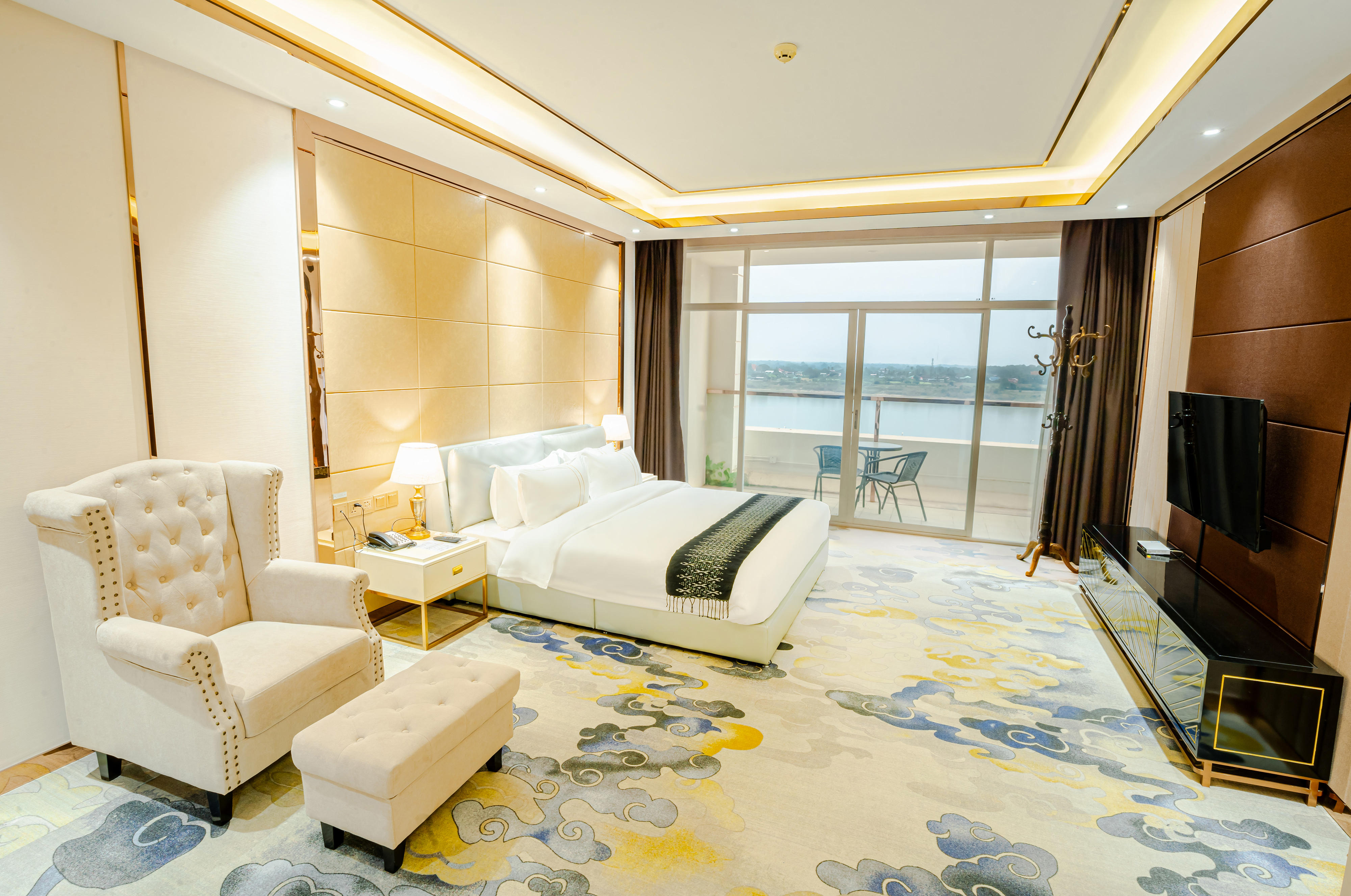 Double King Size Bed