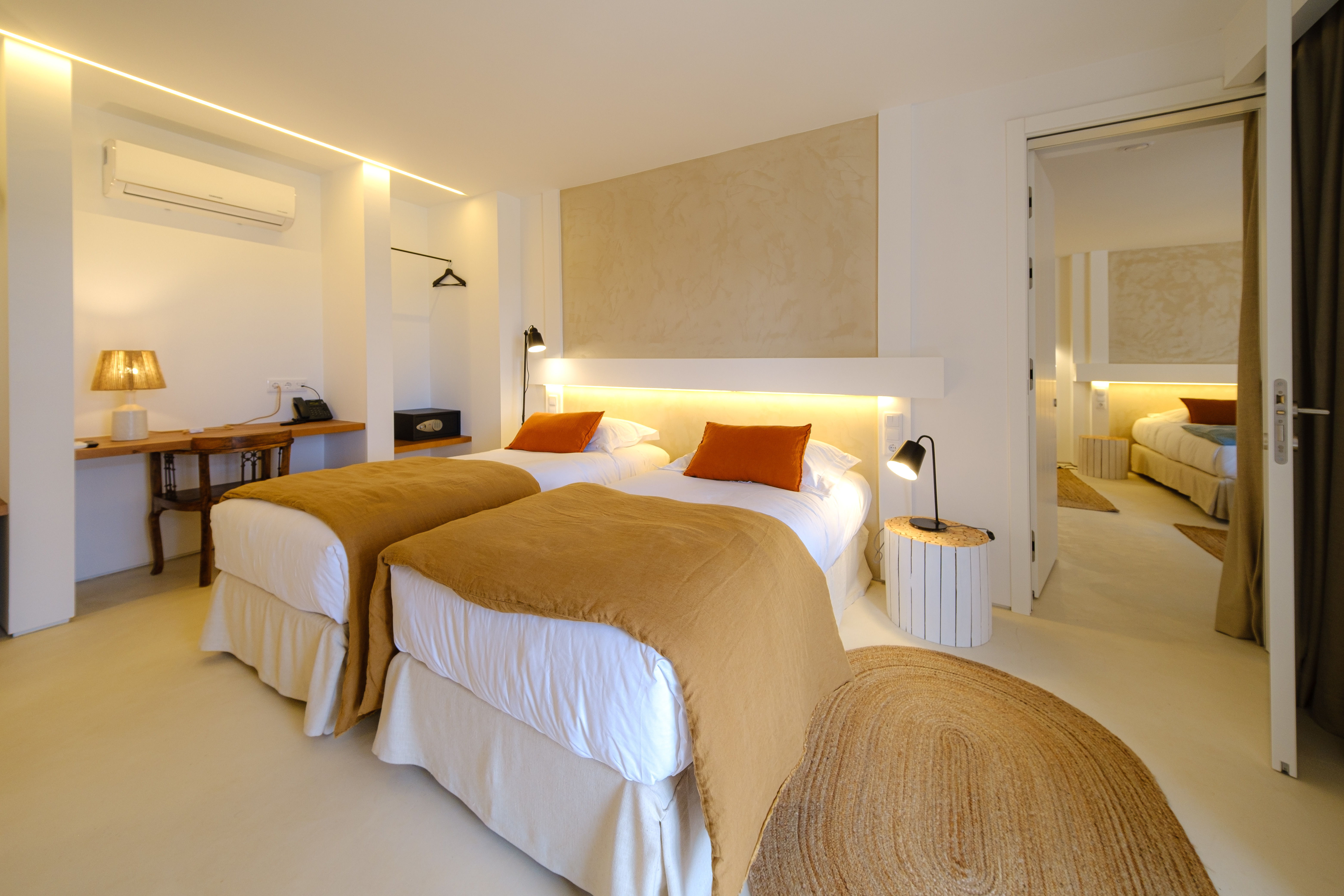 Double King Size Bed