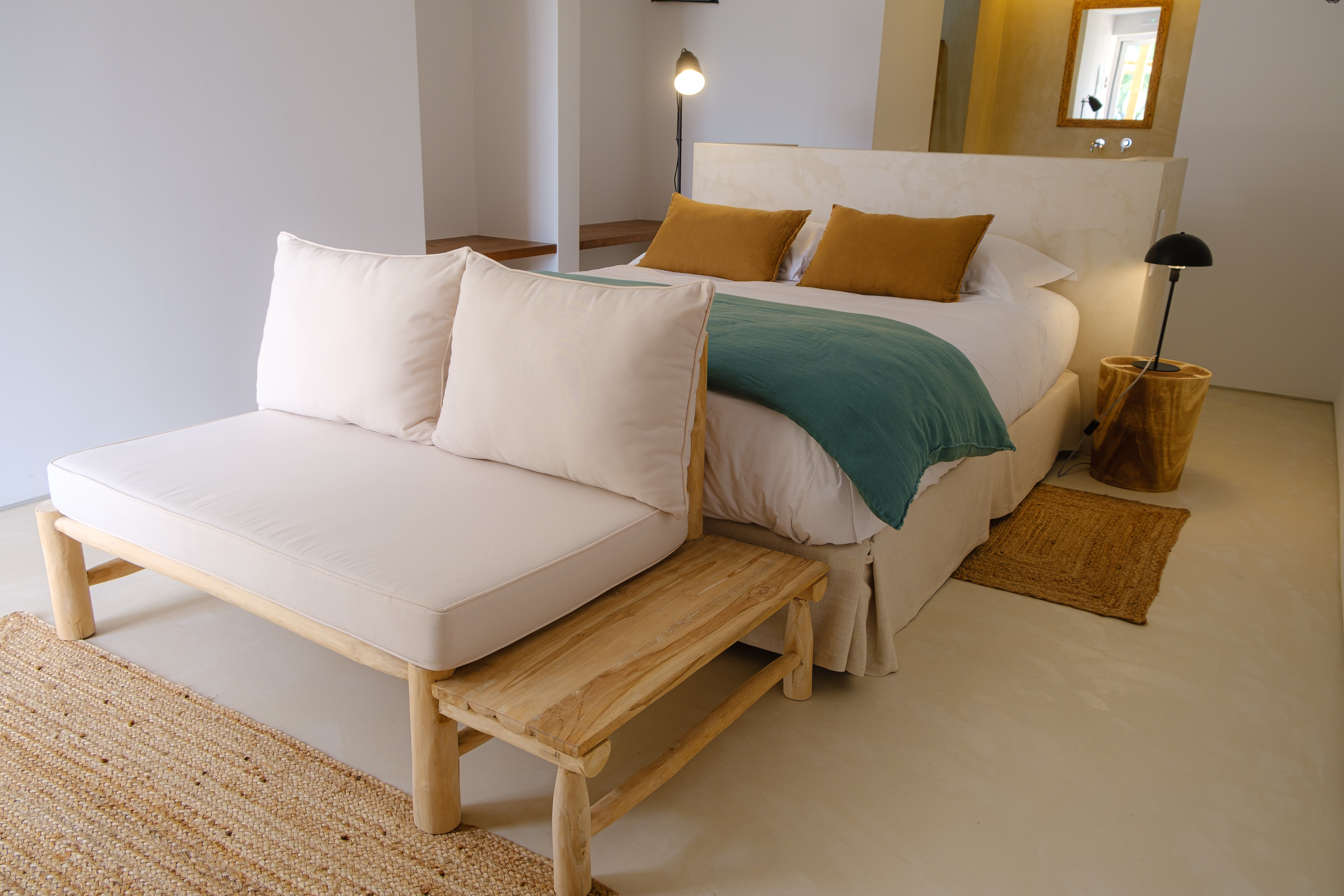 Double King Size Bed