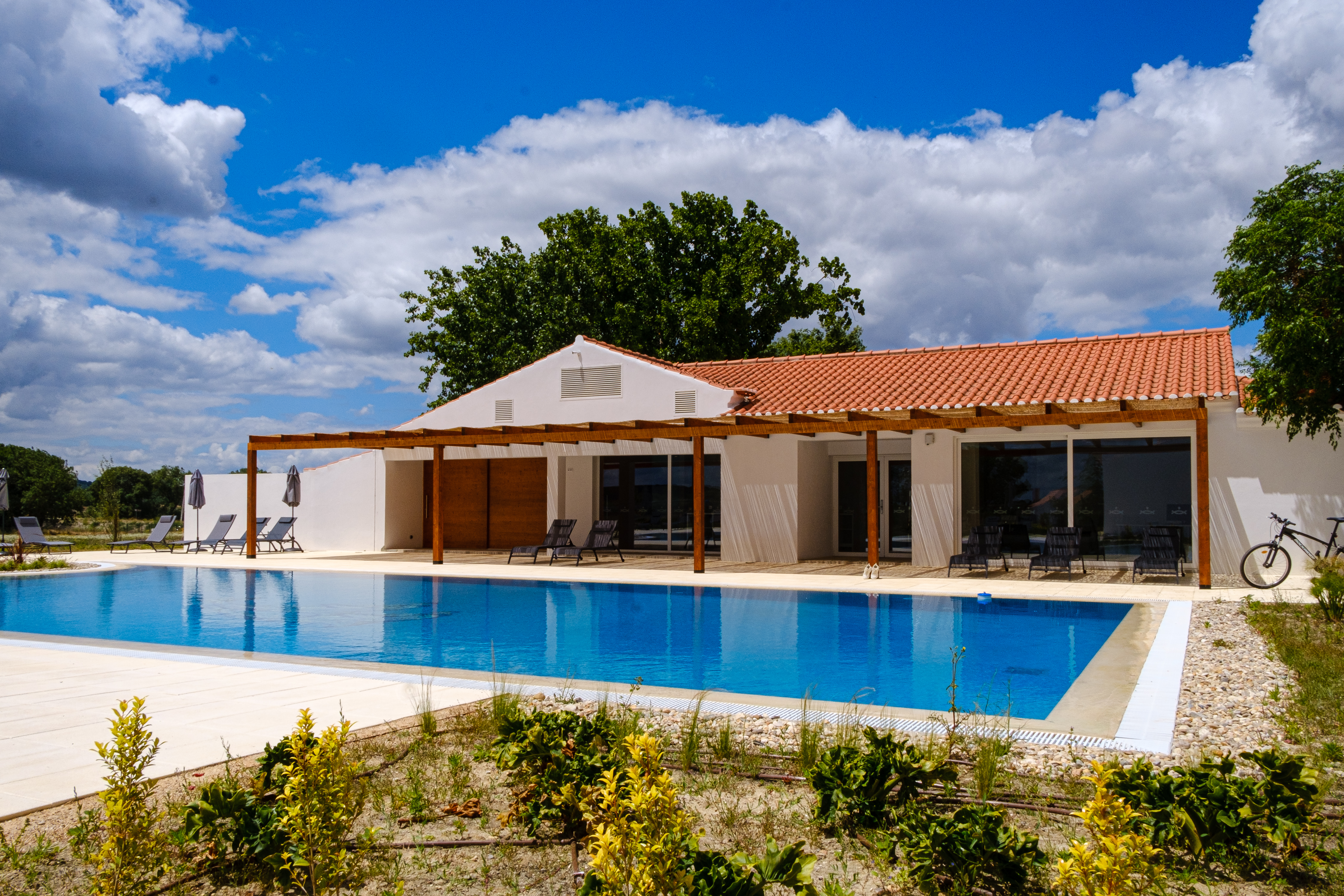 Double King Size Bed