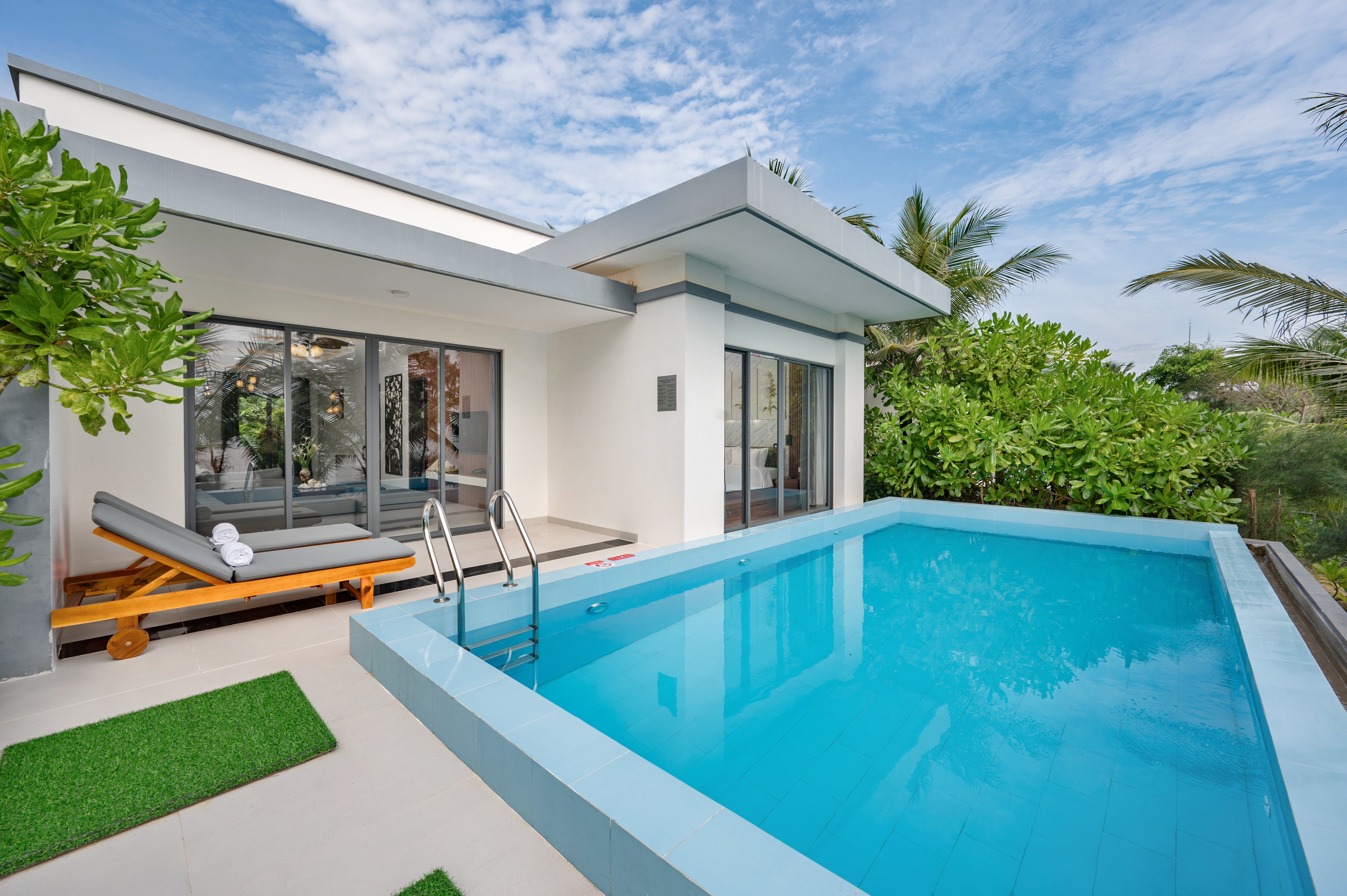 Villa with Private Pool