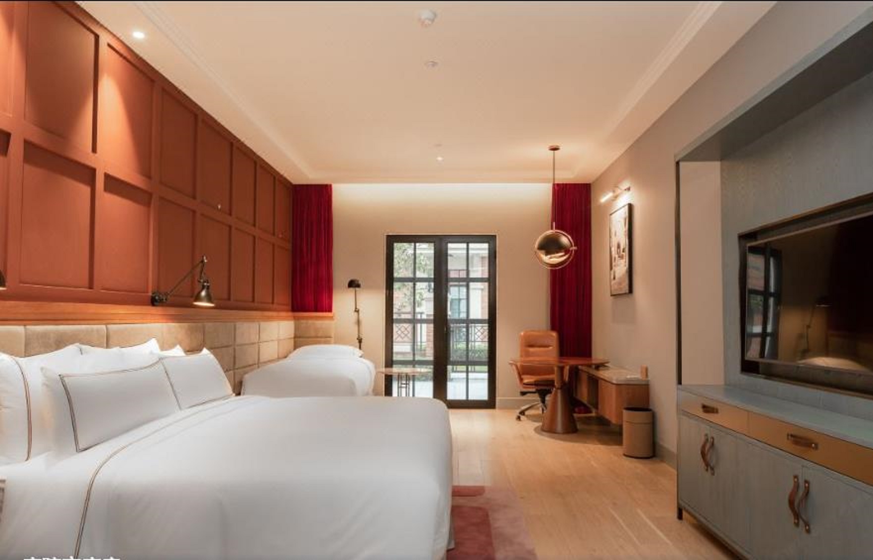 Family Room Connecting Room