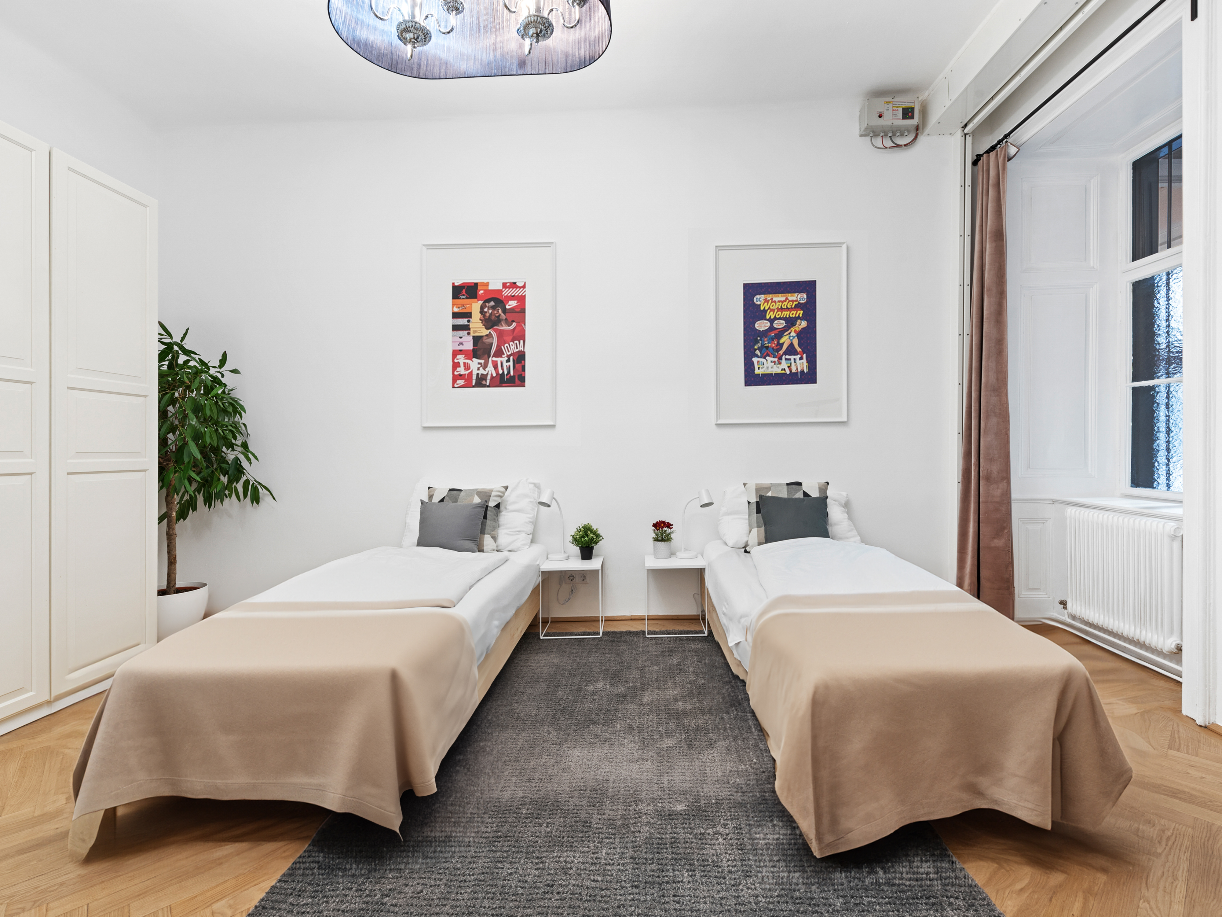 Apartment Three Bedrooms Two Bathrooms